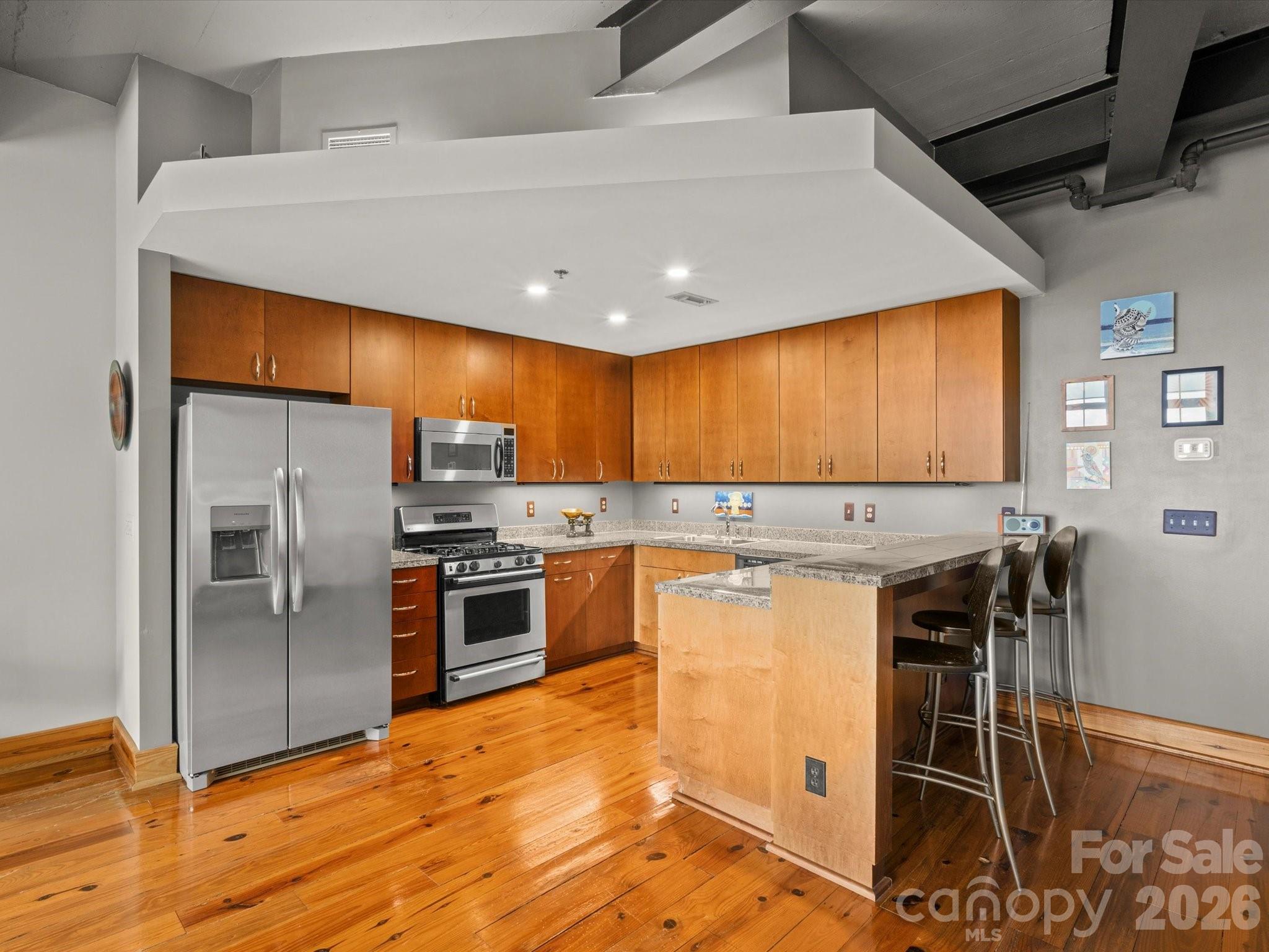 100 Coxe Avenue 306 Property Photo 20
