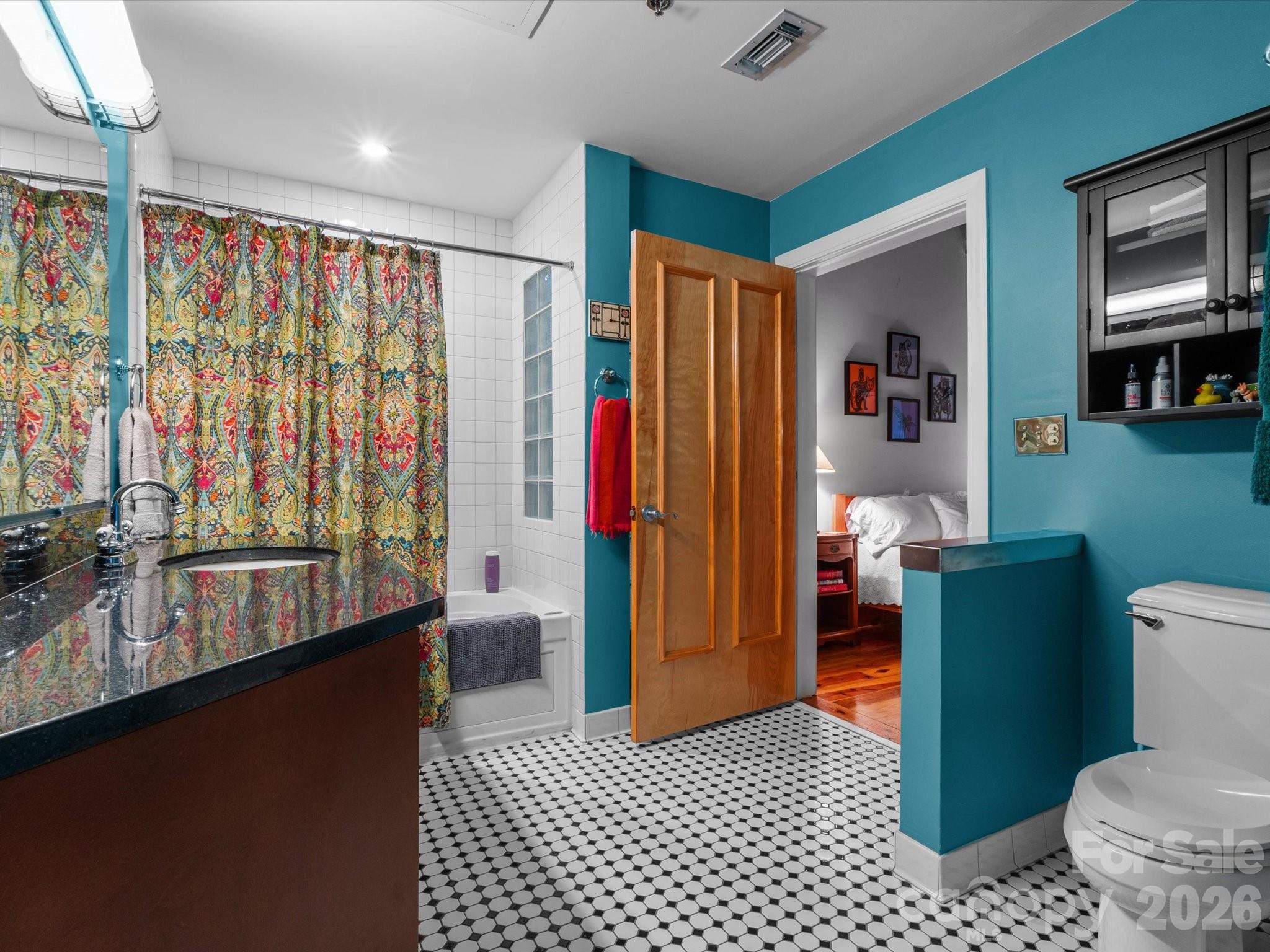 100 Coxe Avenue 306 Property Photo 29