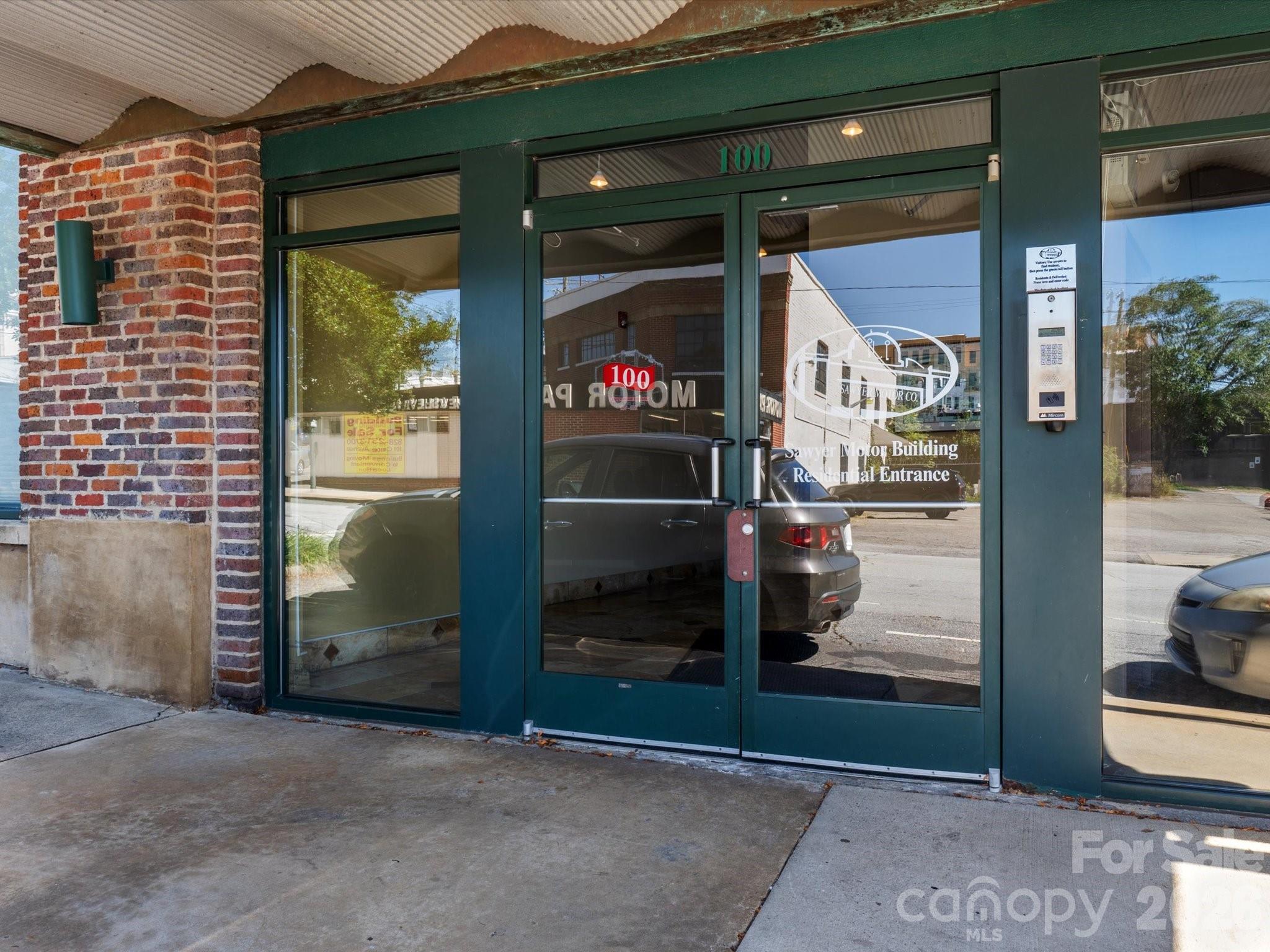 100 Coxe Avenue 306 Property Photo 42