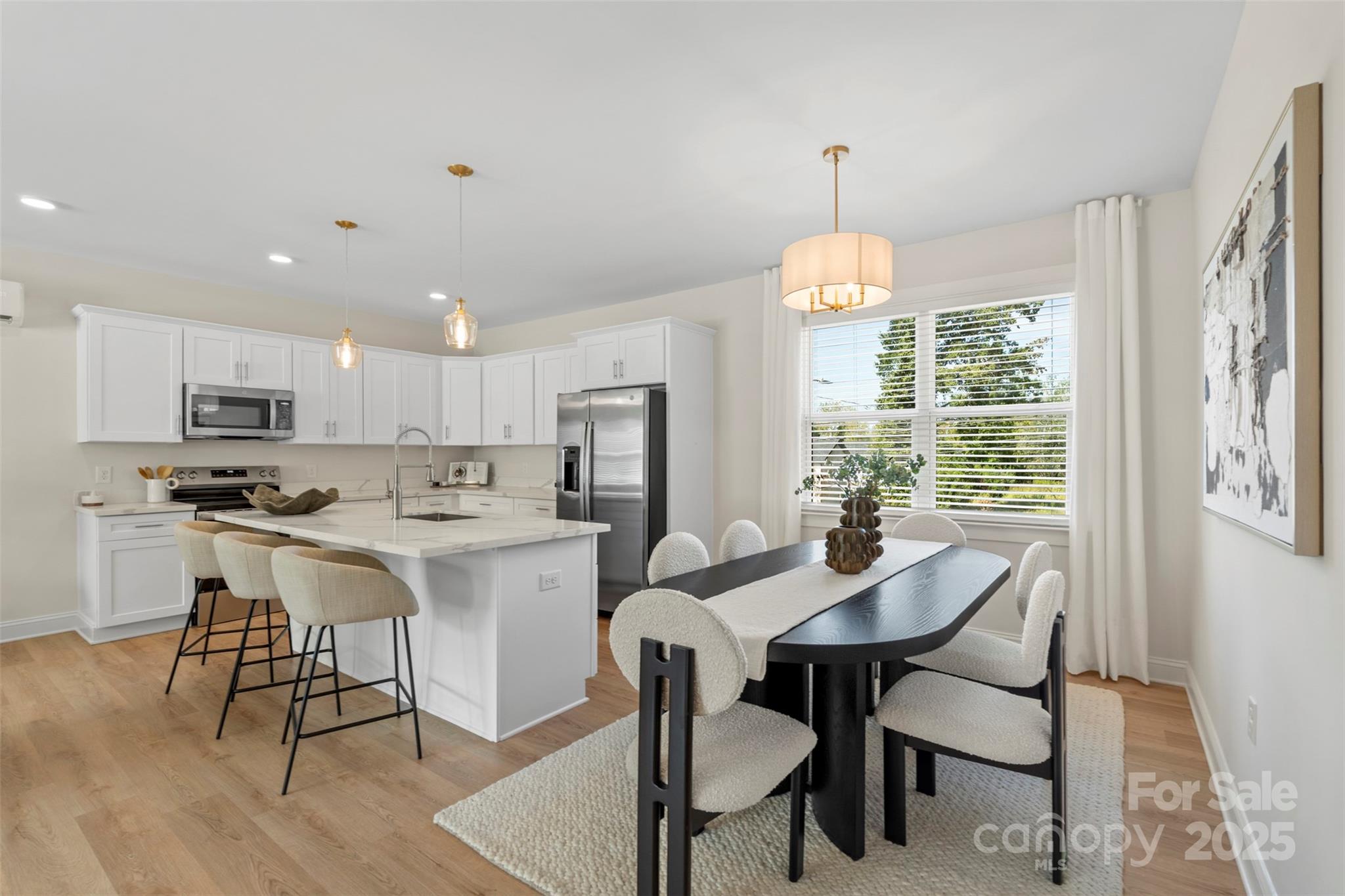 1120 Wonder Way Property Photo 10
