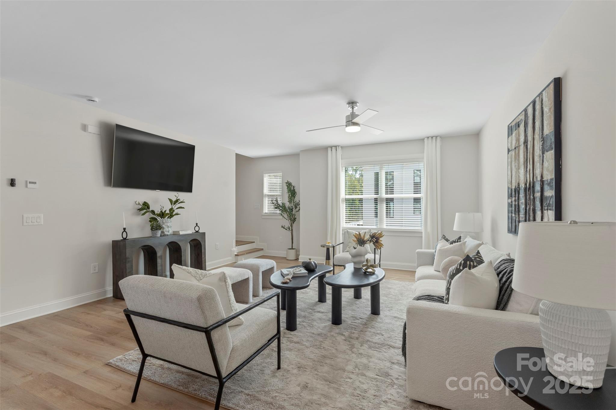 1120 Wonder Way Property Photo 19