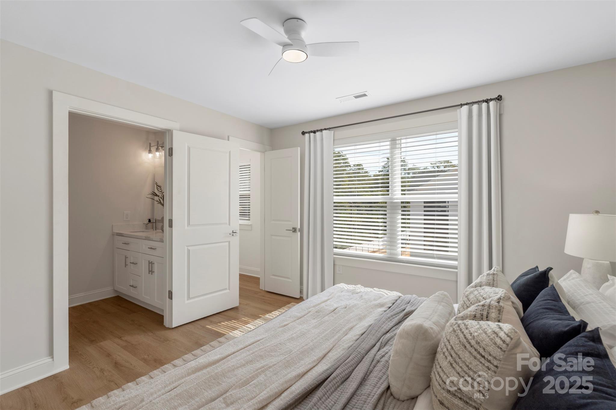 1120 Wonder Way Property Photo 24