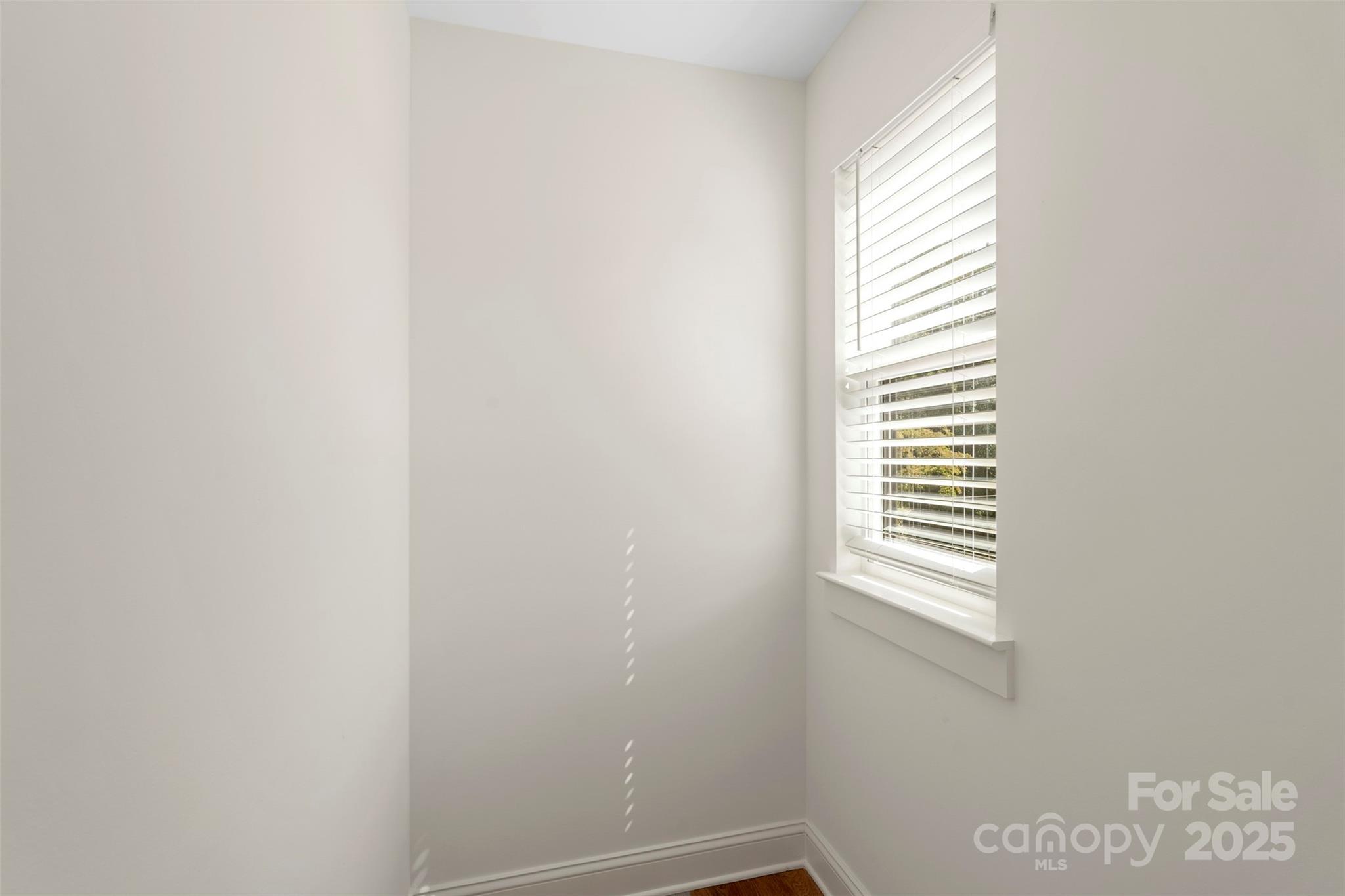 1120 Wonder Way Property Photo 29