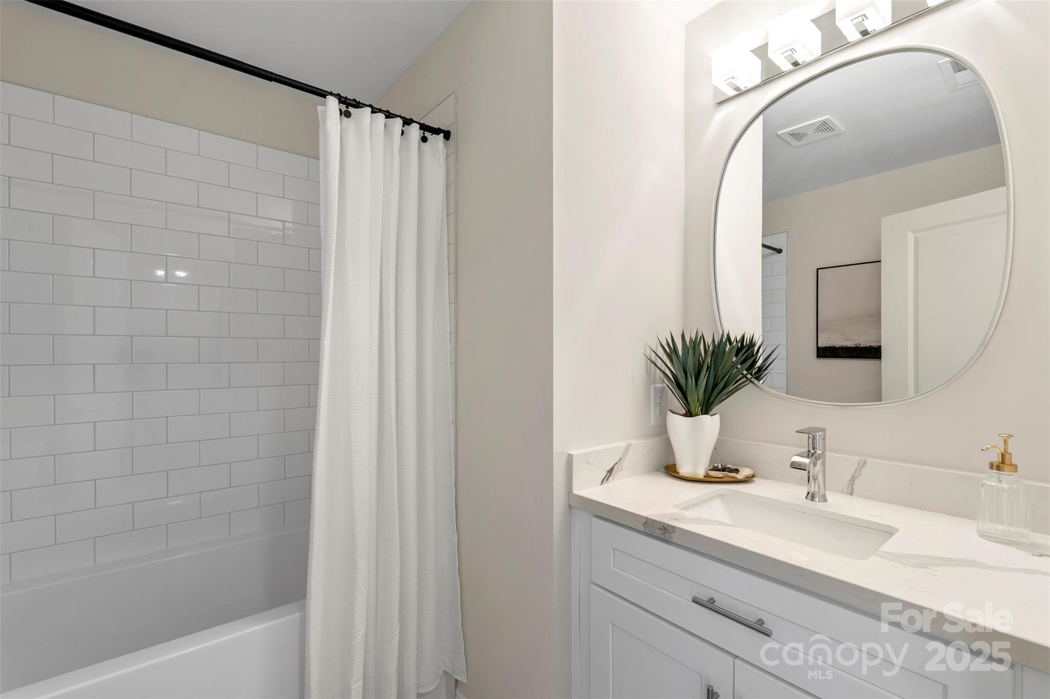1120 Wonder Way Property Photo 34