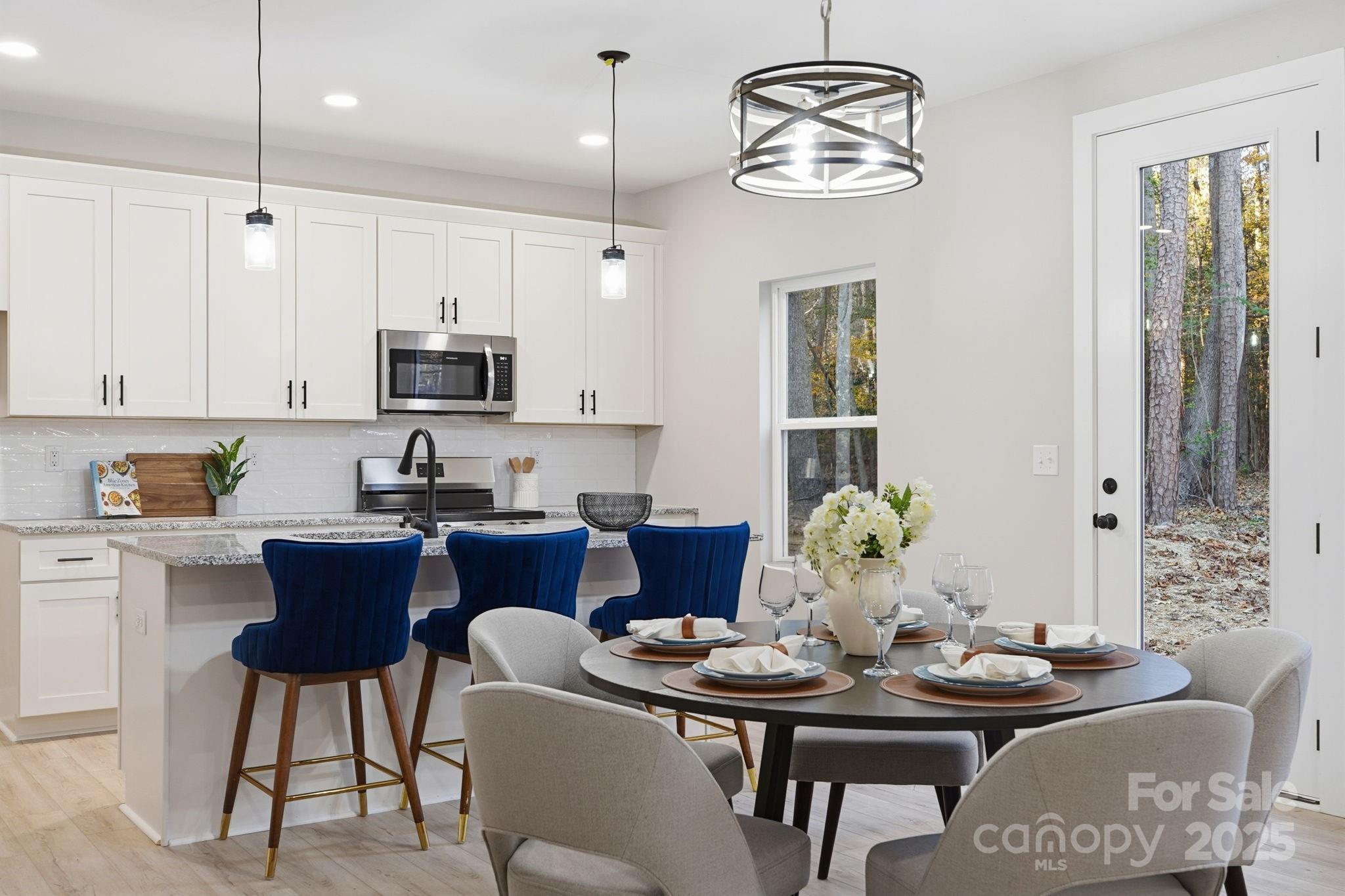 285 Mainsail Road Property Photo 12