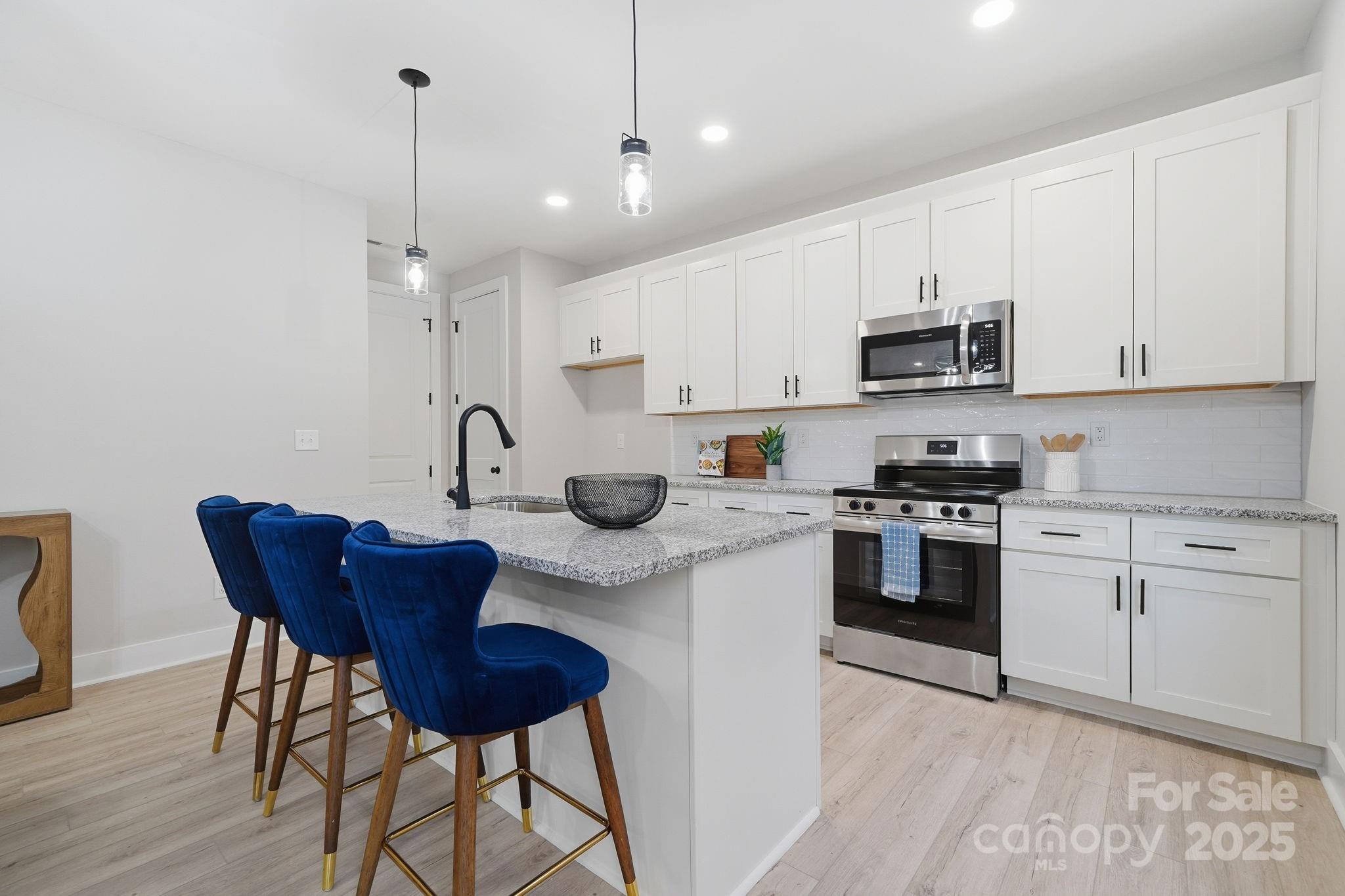 285 Mainsail Road Property Photo 13