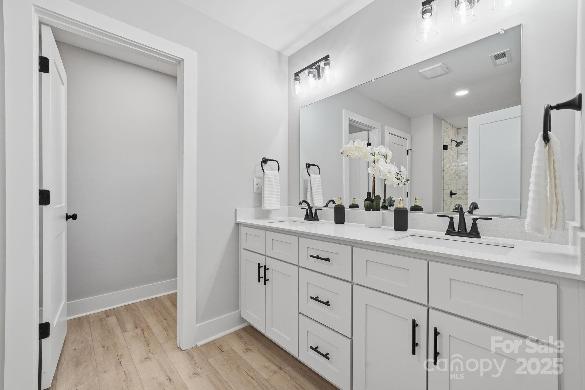 285 Mainsail Road Property Photo 22