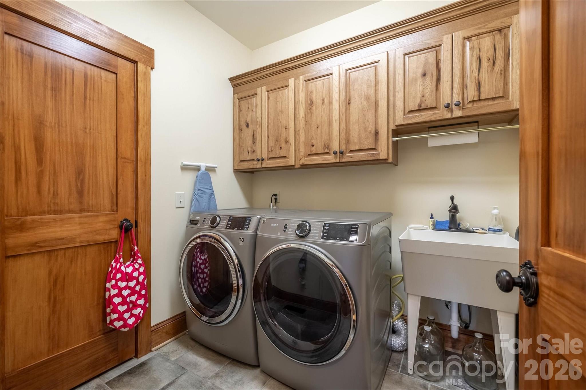 5378 Oak Crest Lane 114/115 Property Photo 29