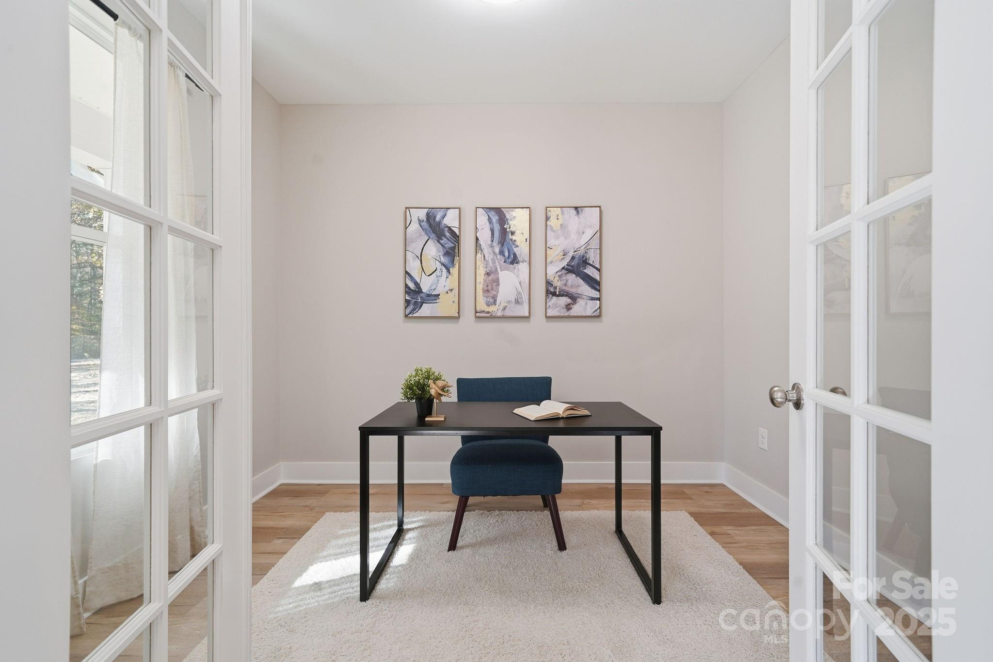 295 Mainsail Road Property Photo 6