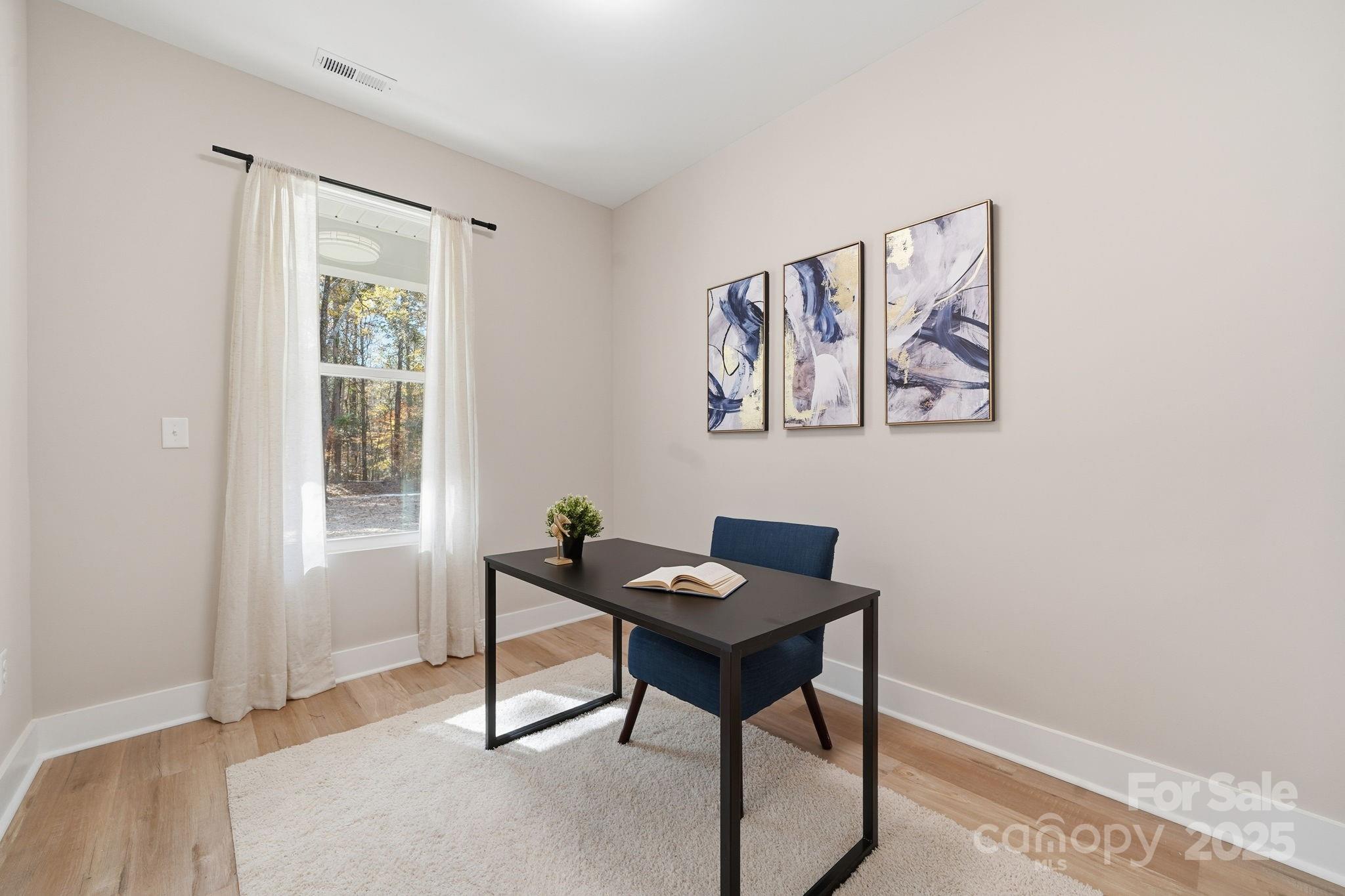 295 Mainsail Road Property Photo 7