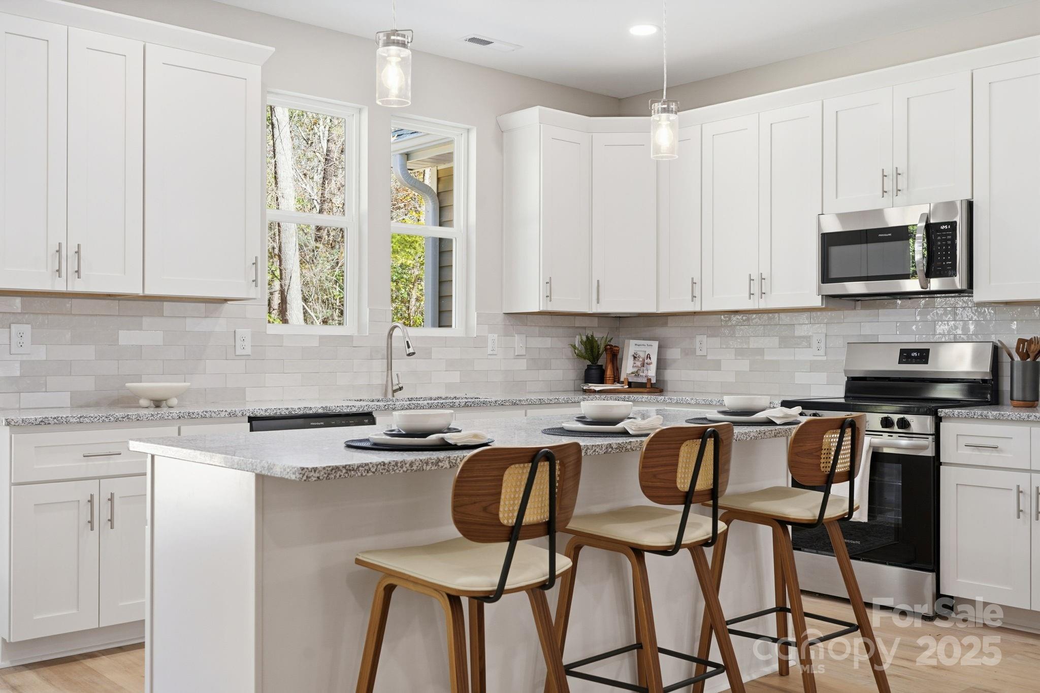 295 Mainsail Road Property Photo 18