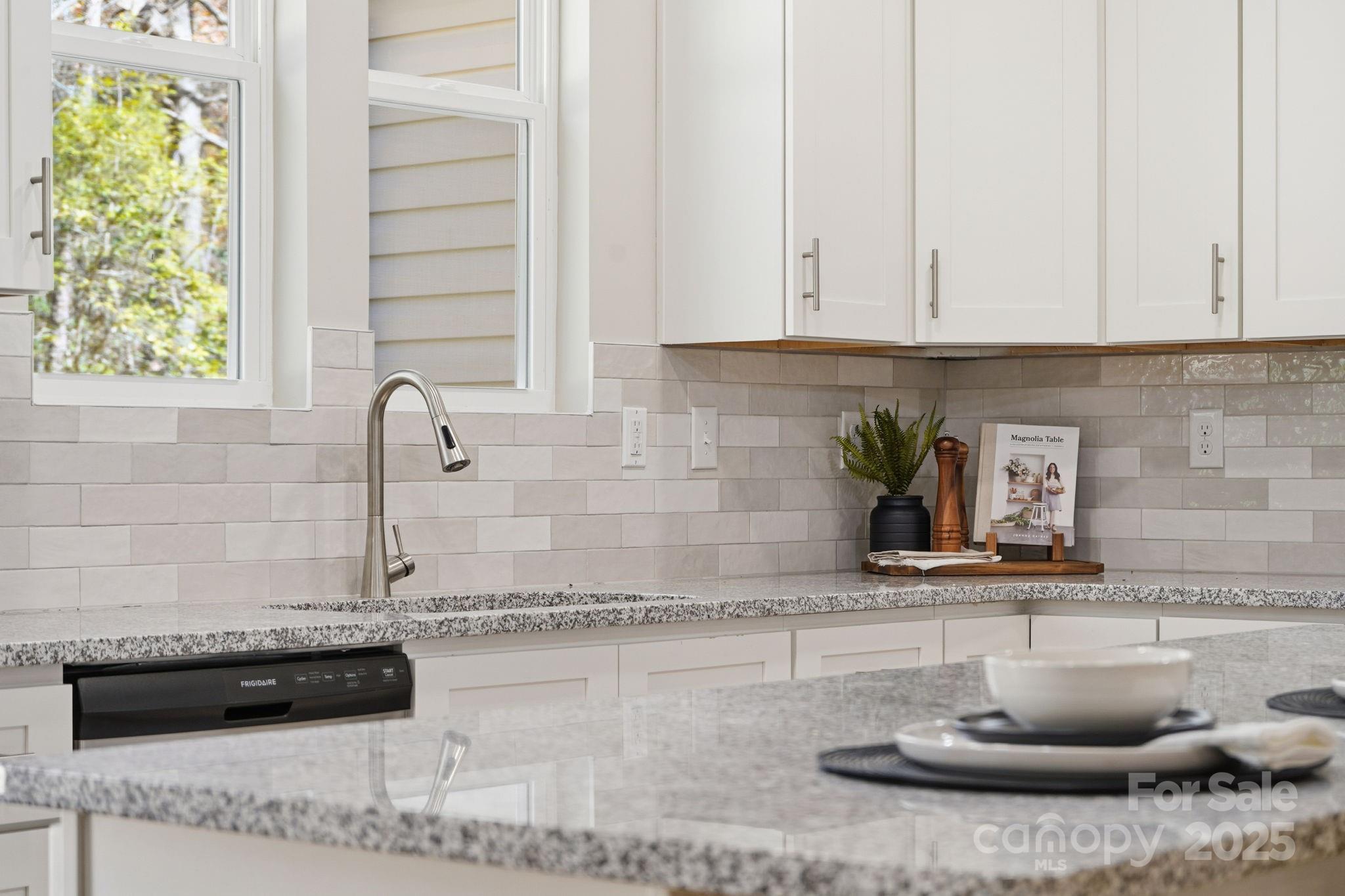 295 Mainsail Road Property Photo 19