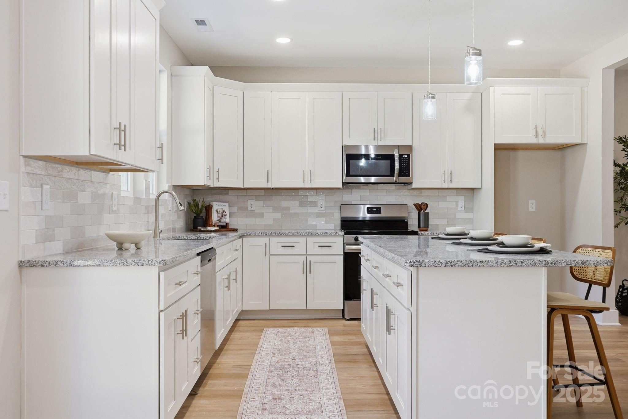 295 Mainsail Road Property Photo 20