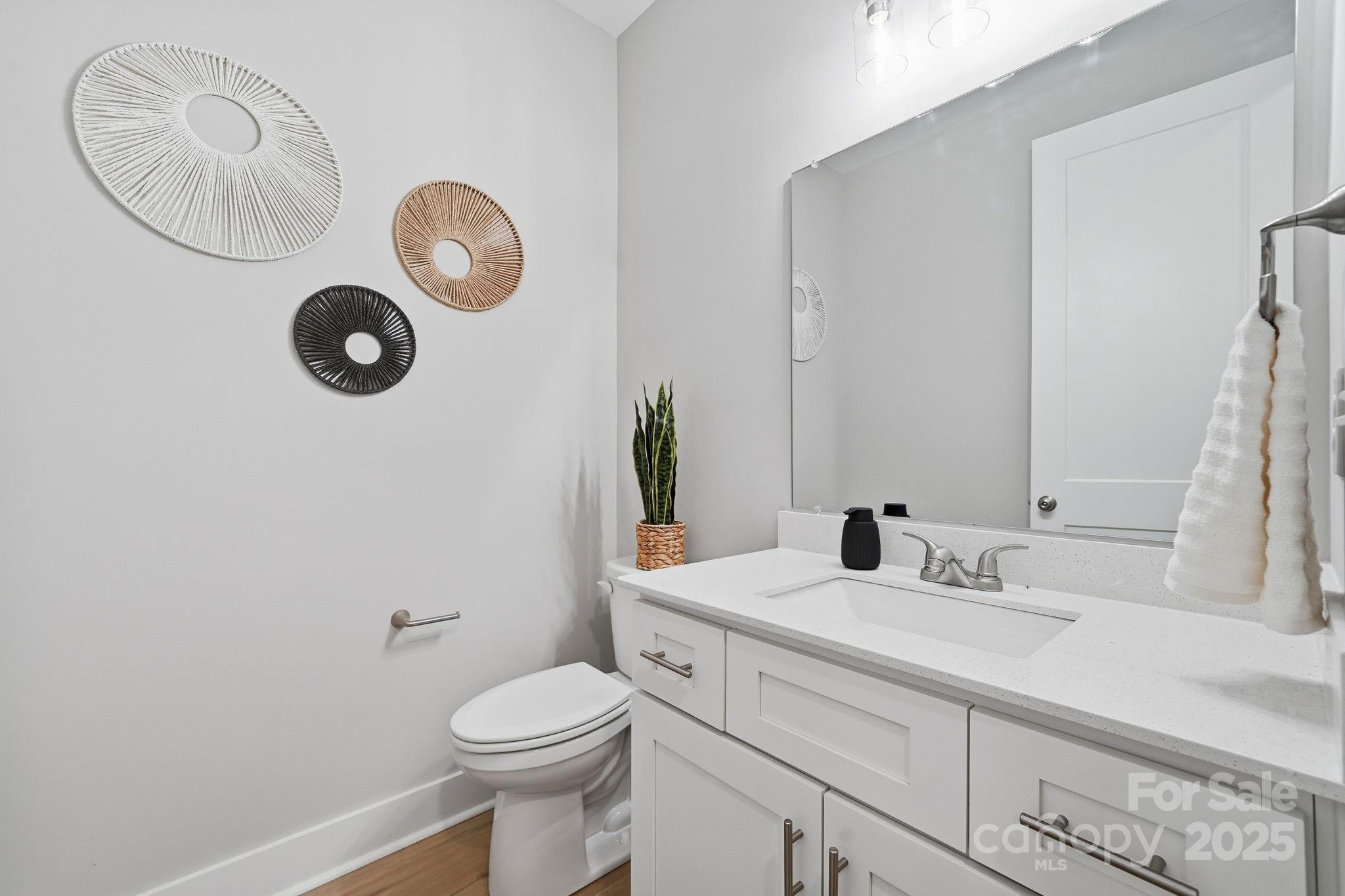 295 Mainsail Road Property Photo 31