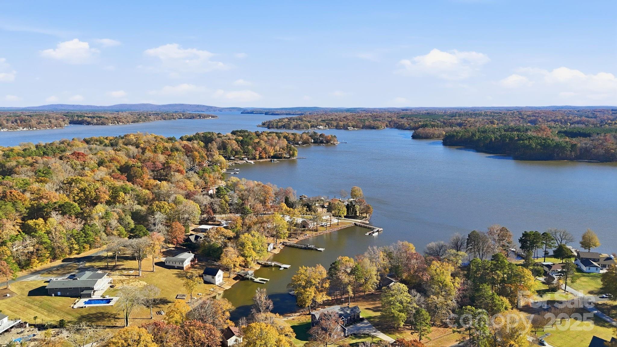 295 Mainsail Road Property Photo 37