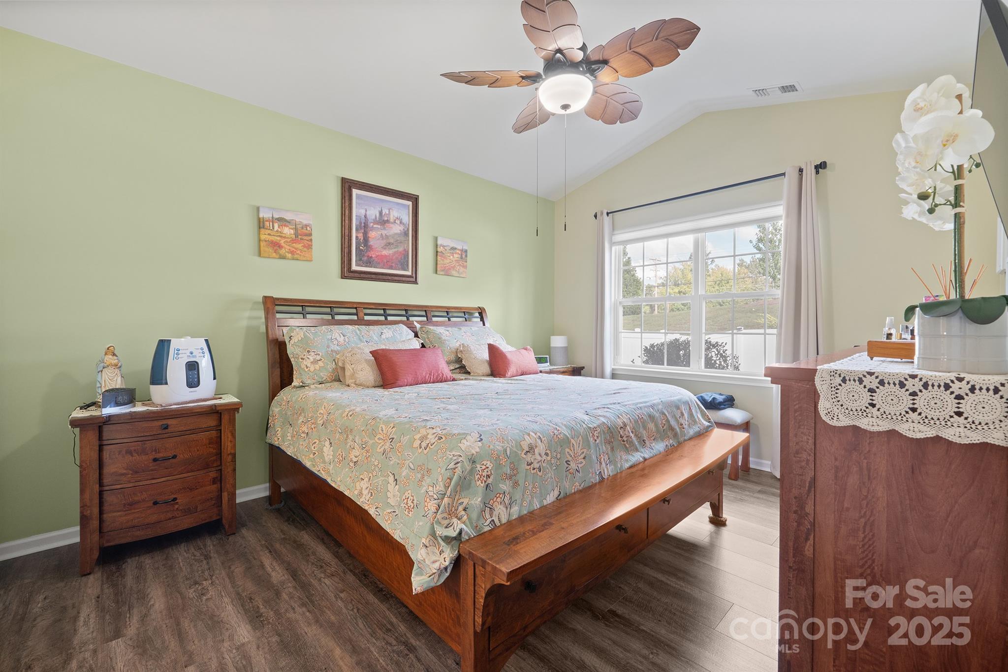 2422 Sugar Court Property Photo 16