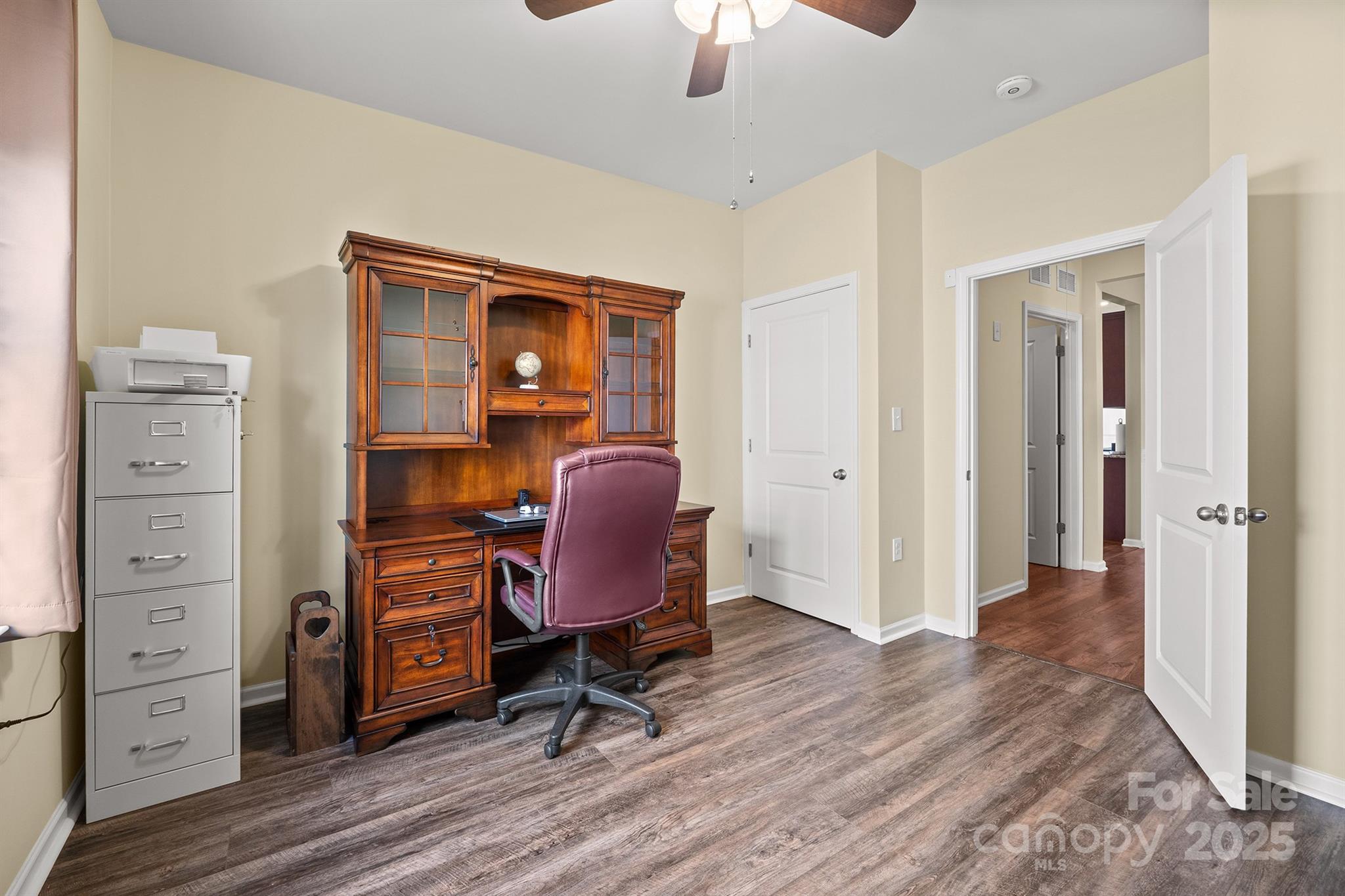 2422 Sugar Court Property Photo 24