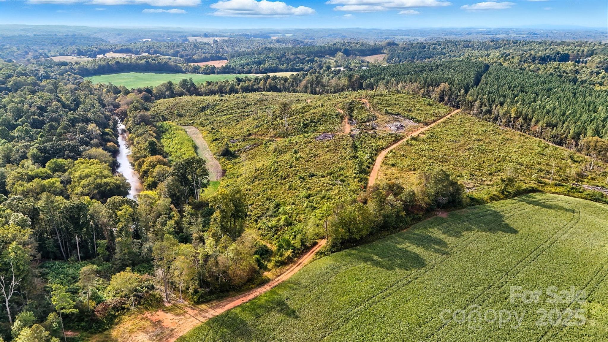 00 Harmony Highway Property Photo 4