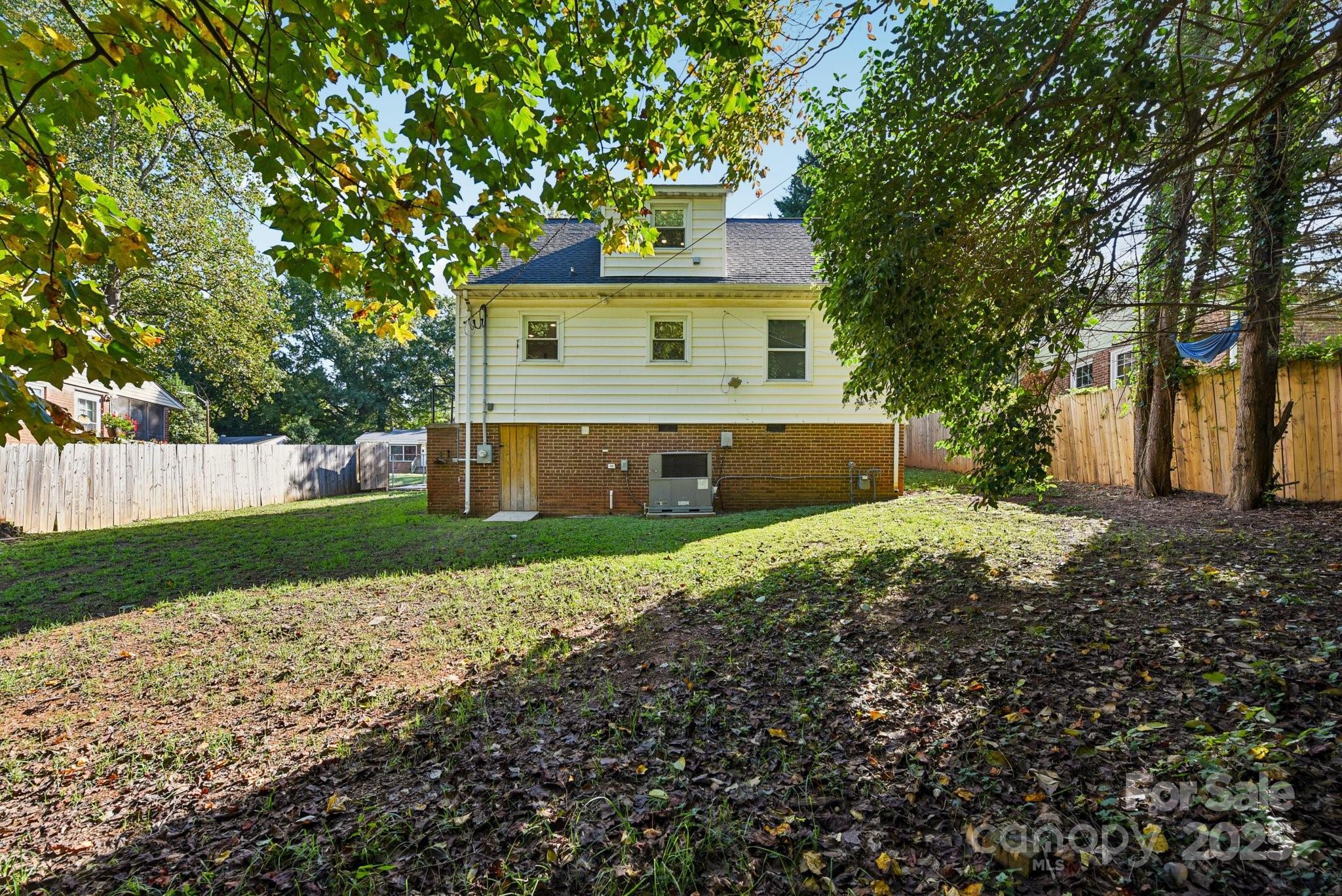 3209 Eastwood Drive Property Photo 23