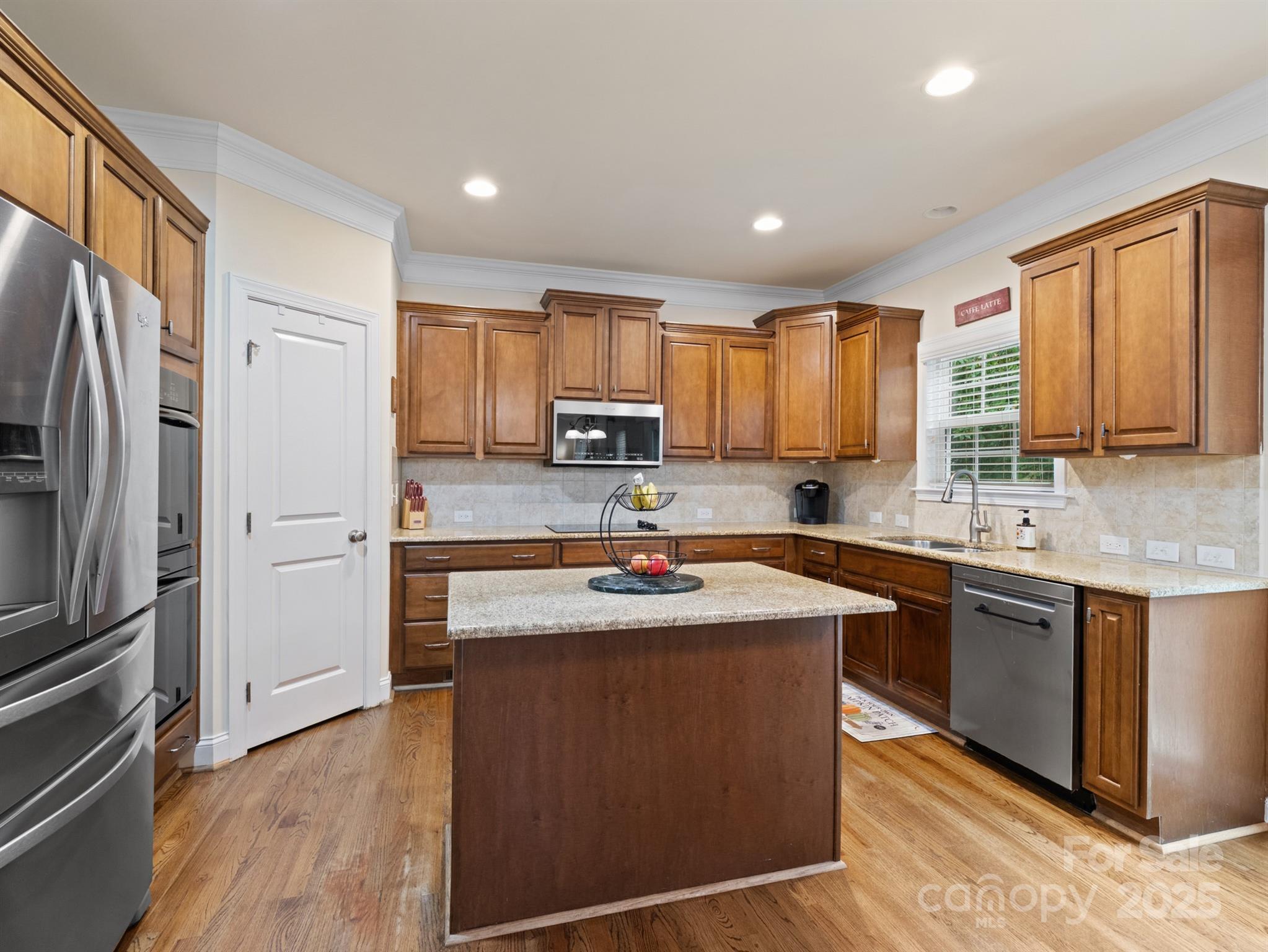 2695 Jameson Drive Property Photo 14