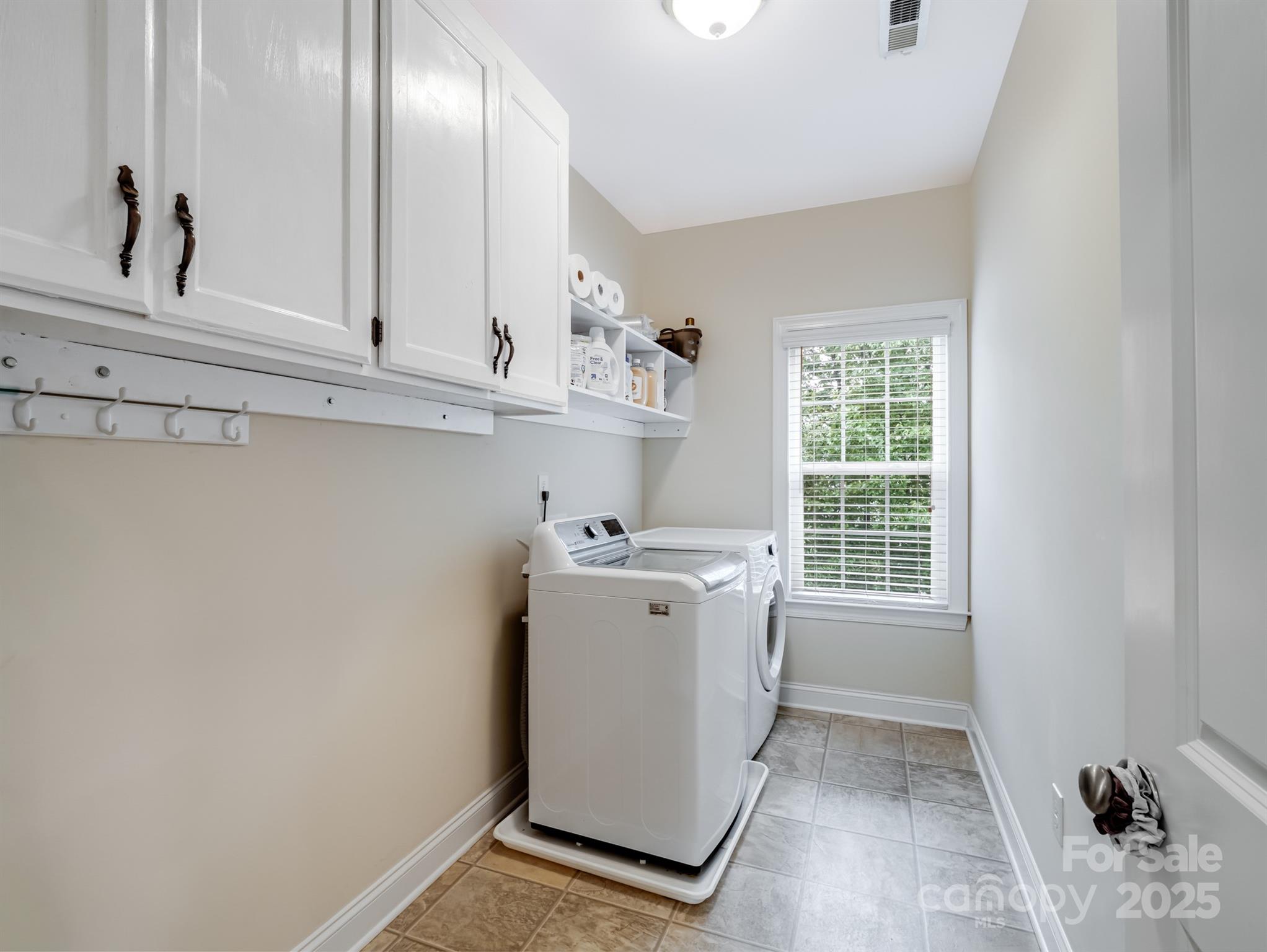 2695 Jameson Drive Property Photo 31