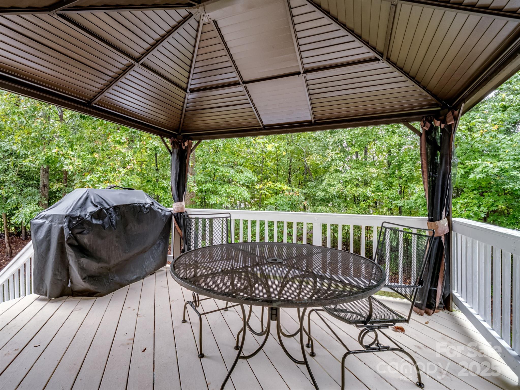 2695 Jameson Drive Property Photo 32