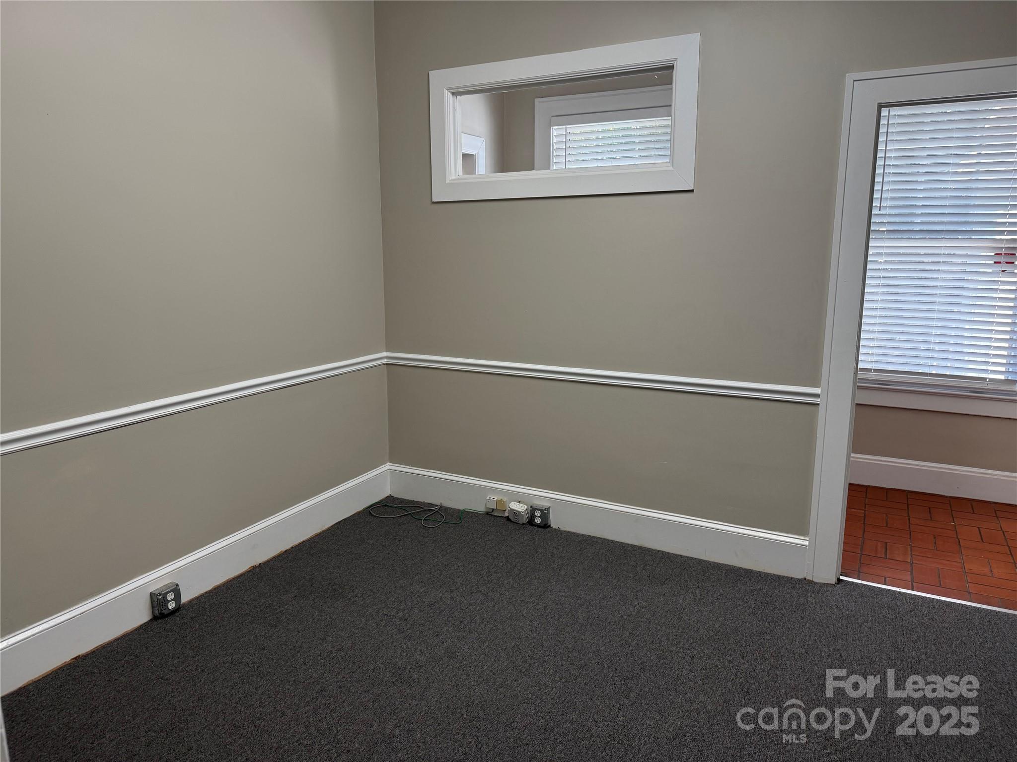 1012 East Boulevard Property Photo 6