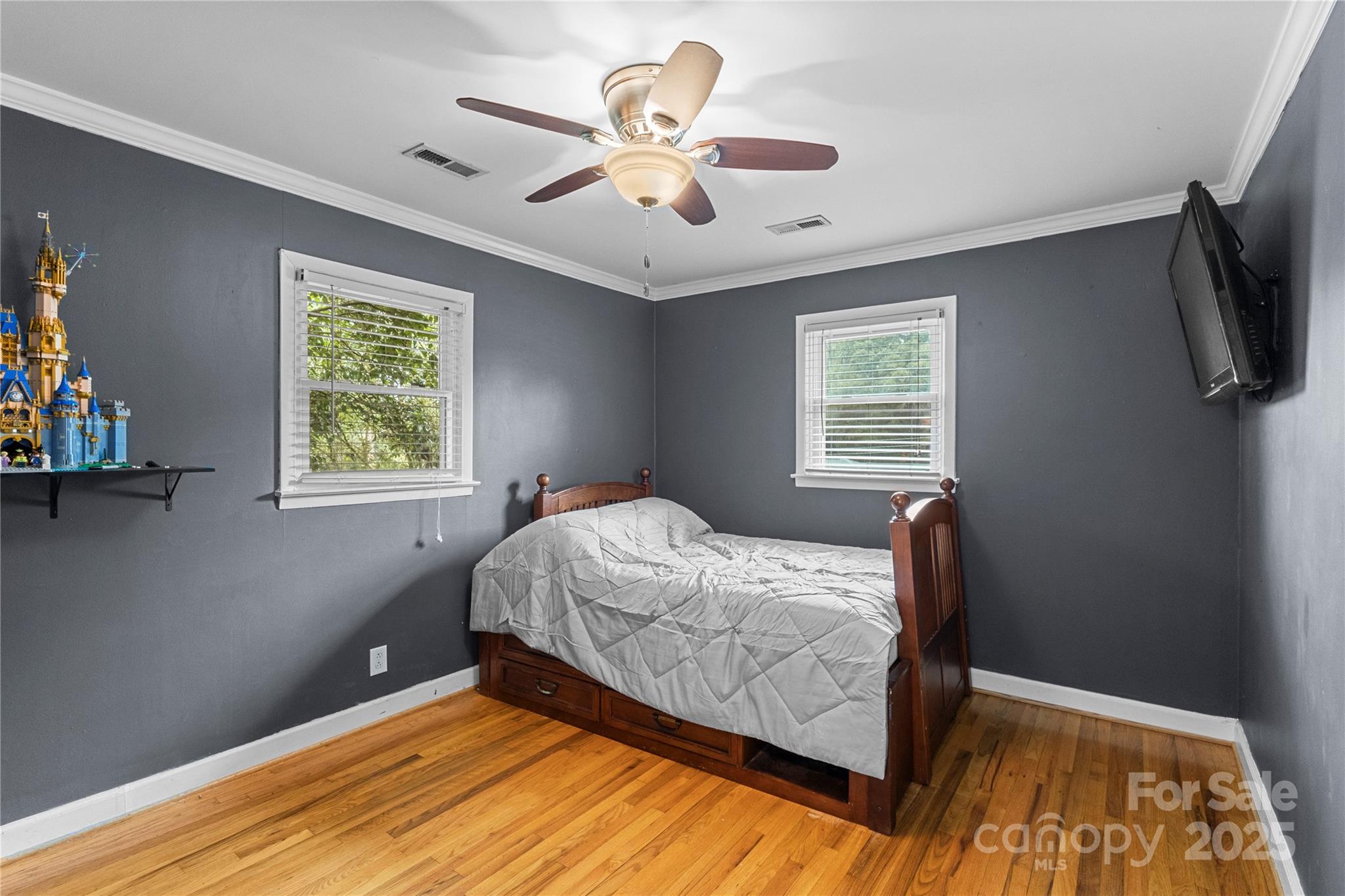 114 Warren Drive Property Photo 12