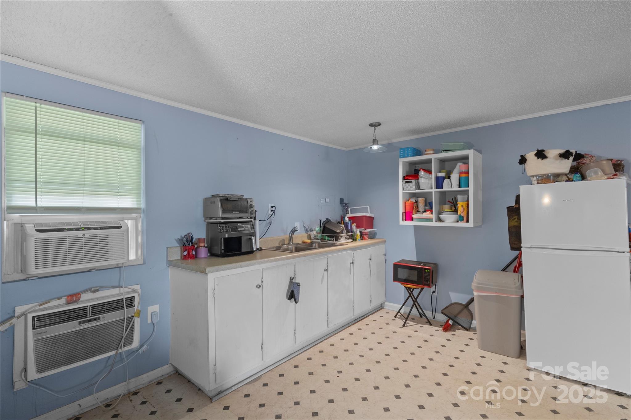 114 Warren Drive Property Photo 21