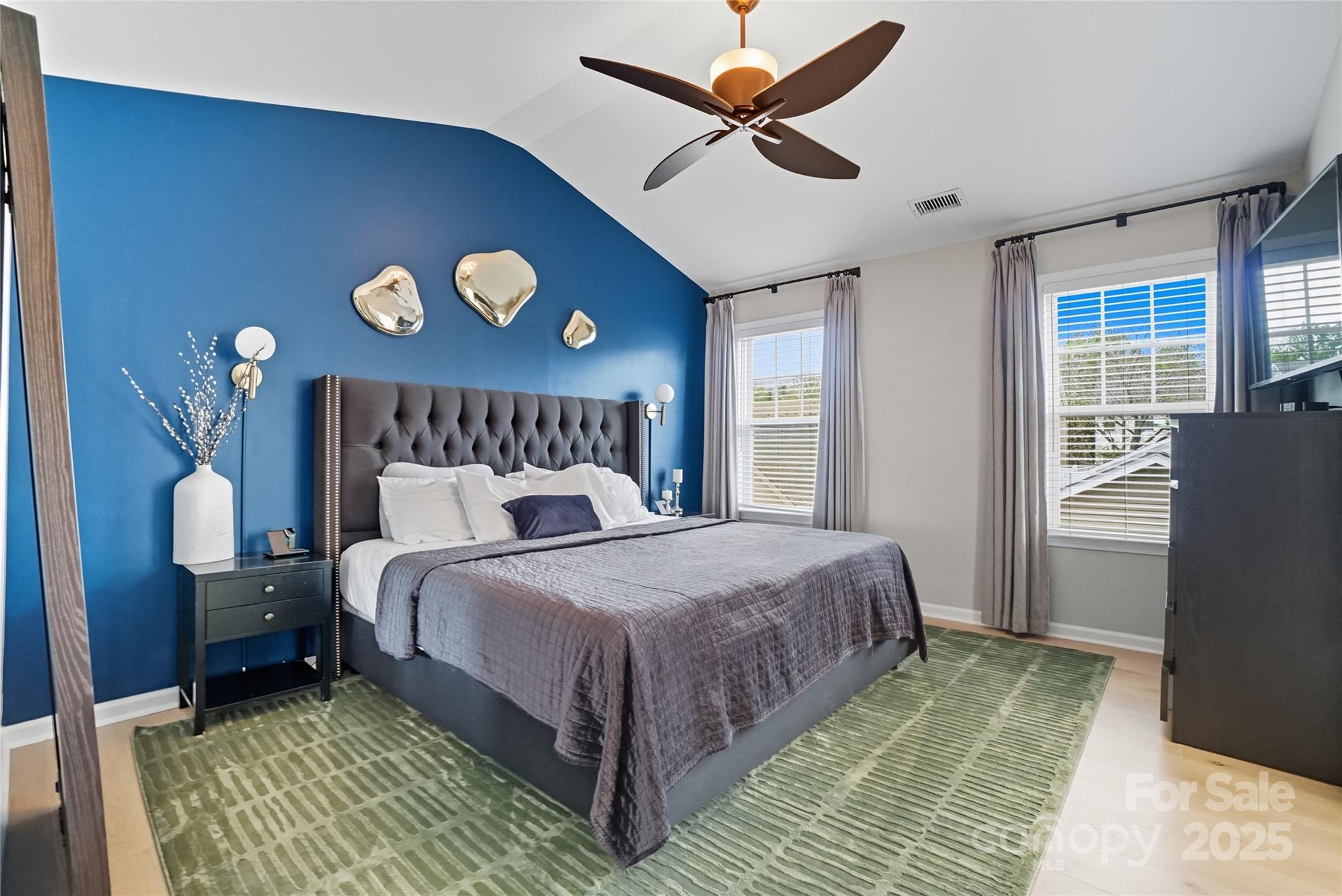 10048 Switchyard Drive Property Photo 21