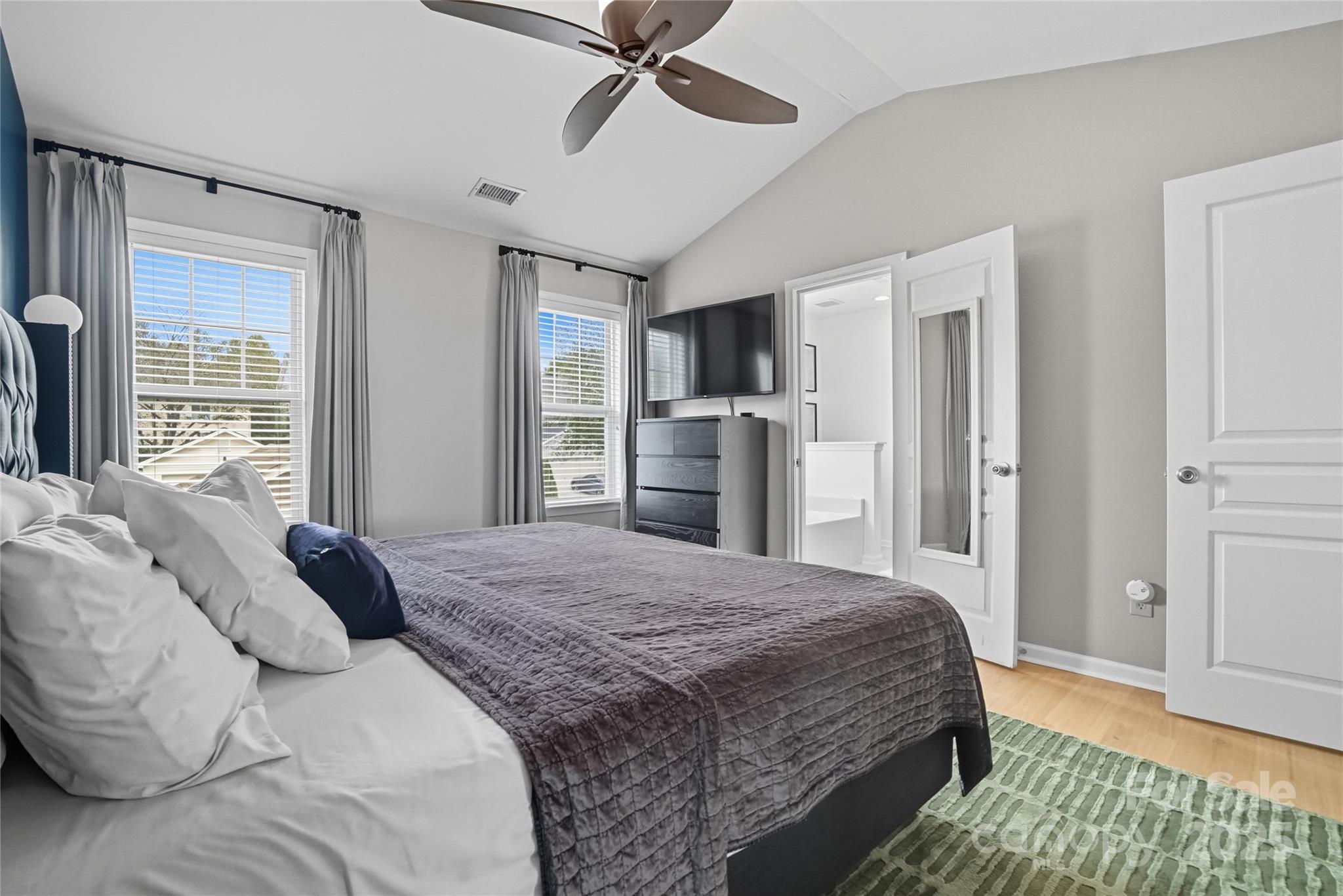 10048 Switchyard Drive Property Photo 22