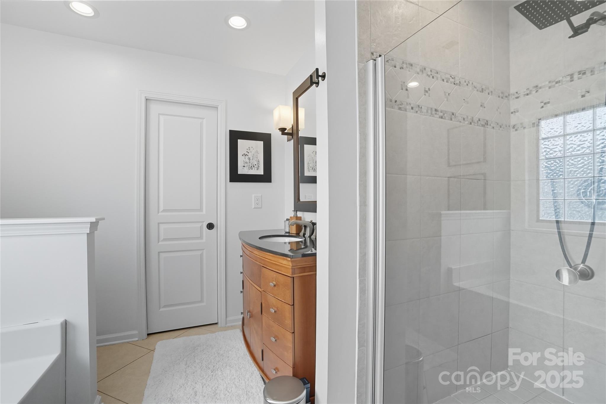 10048 Switchyard Drive Property Photo 24