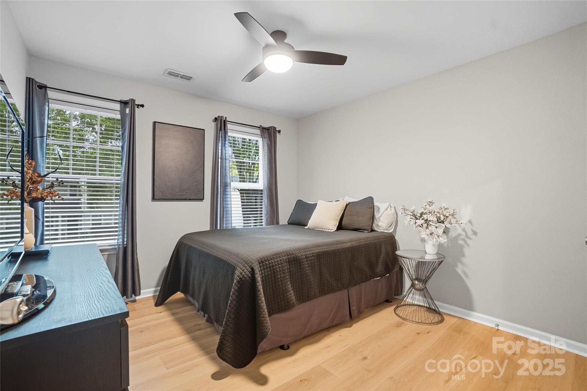 10048 Switchyard Drive Property Photo 27