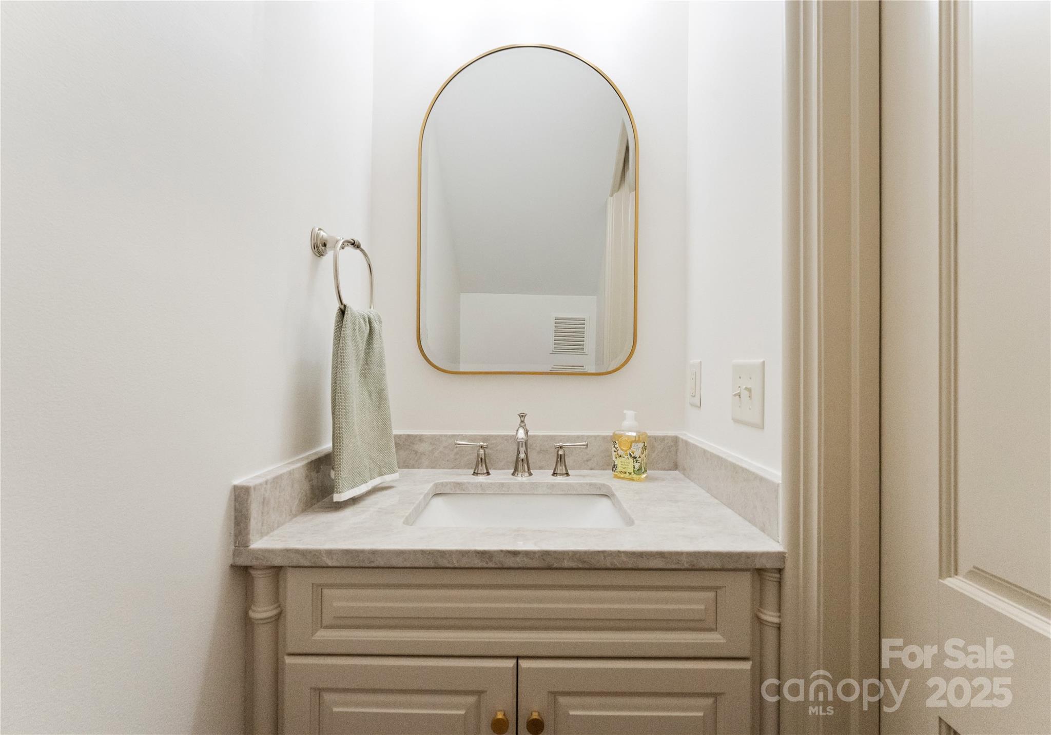 2415 La Maison Drive Property Photo 19