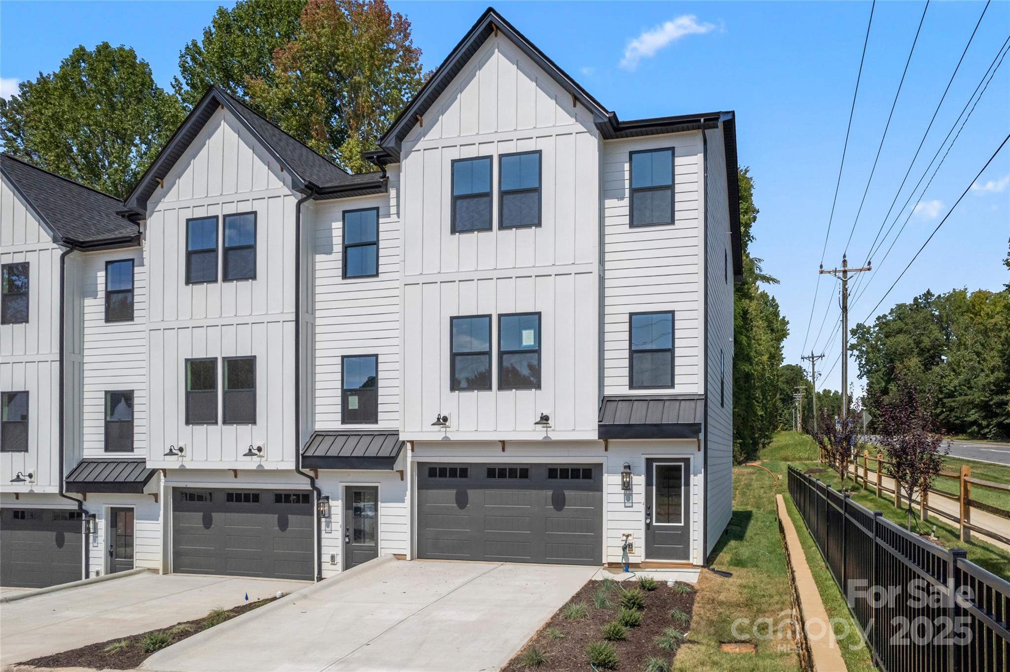 414 Bogue Drive 20 Property Photo 1