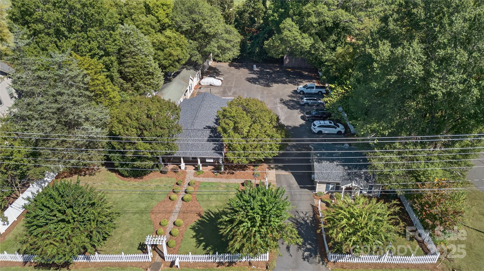 19428 Zion Avenue Property Photo 3