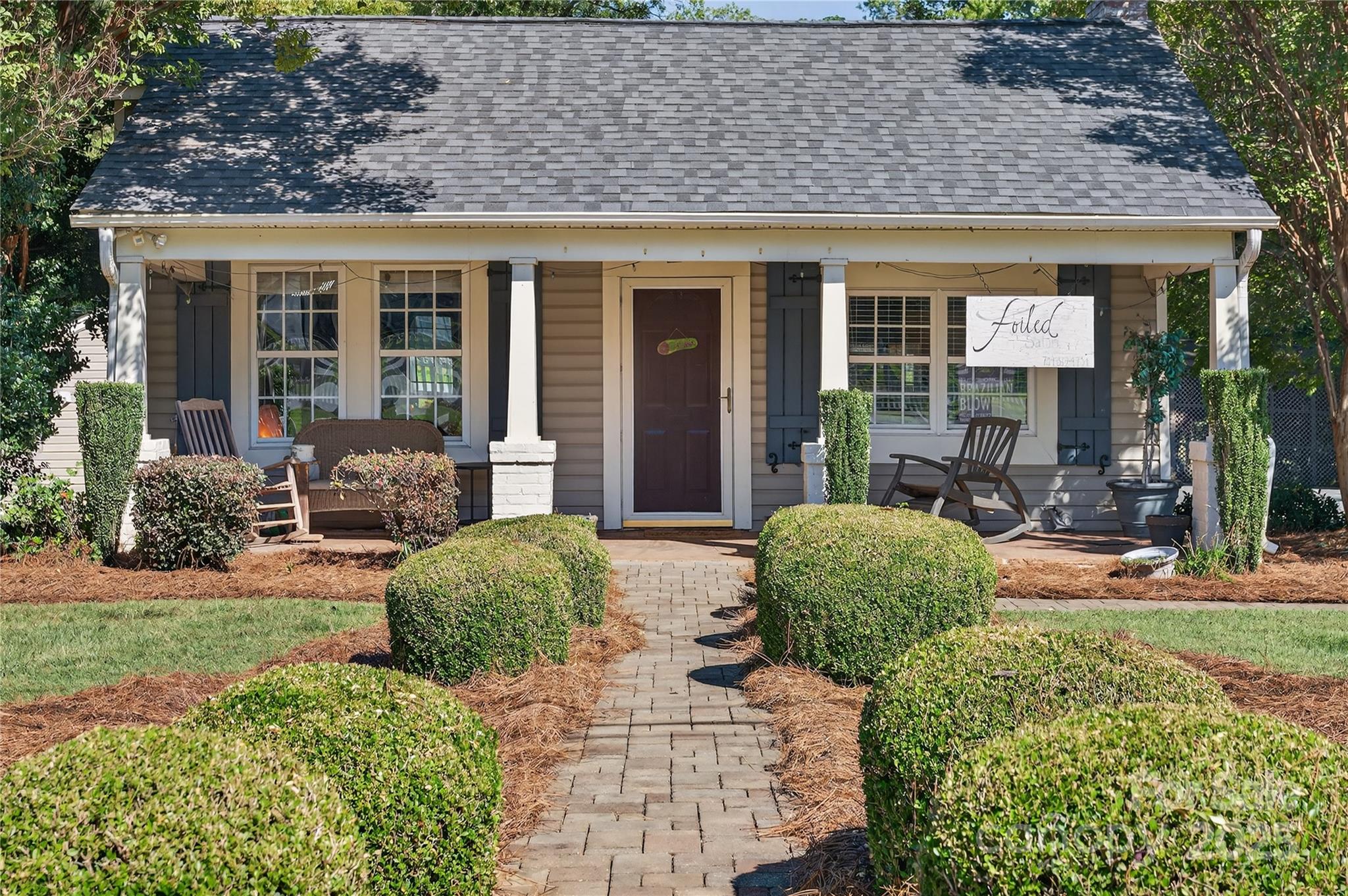 19428 Zion Avenue Property Photo 8