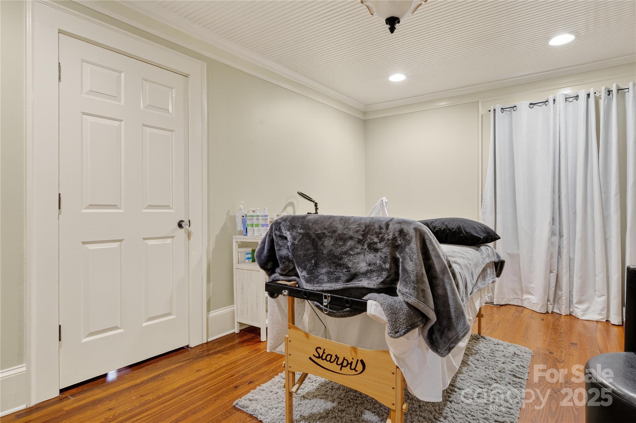 19428 Zion Avenue Property Photo 20