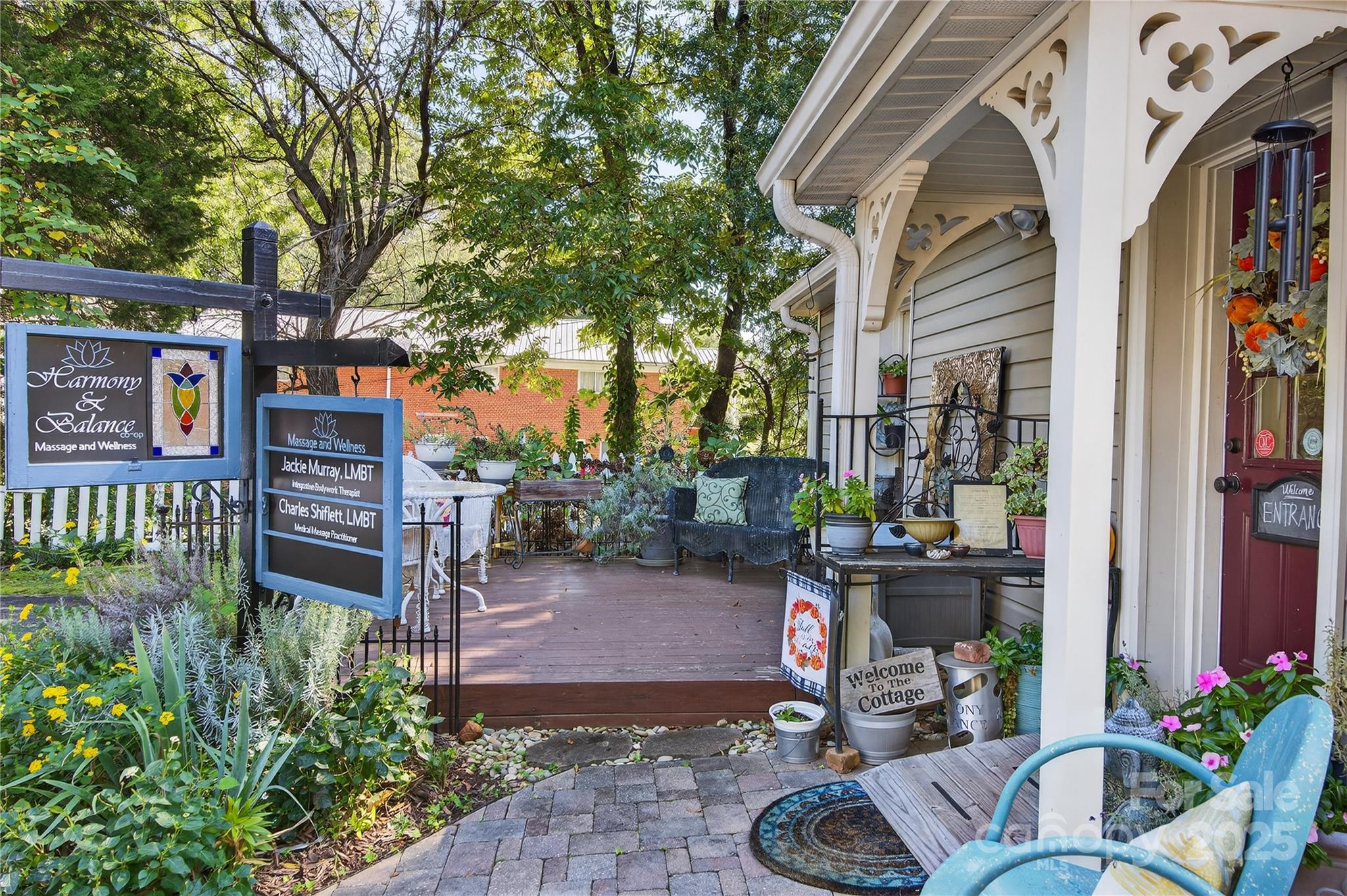 19428 Zion Avenue Property Photo 29