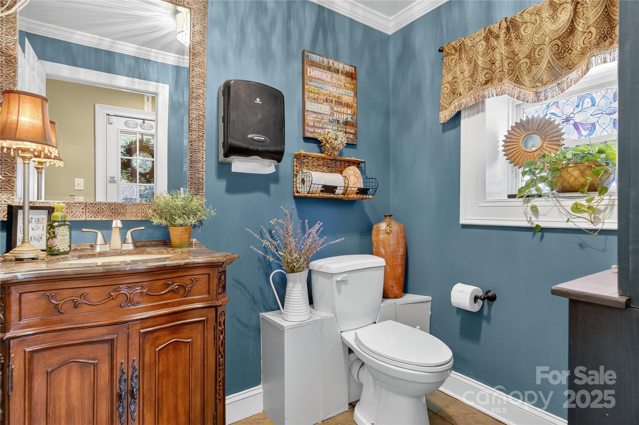 19428 Zion Avenue Property Photo 36