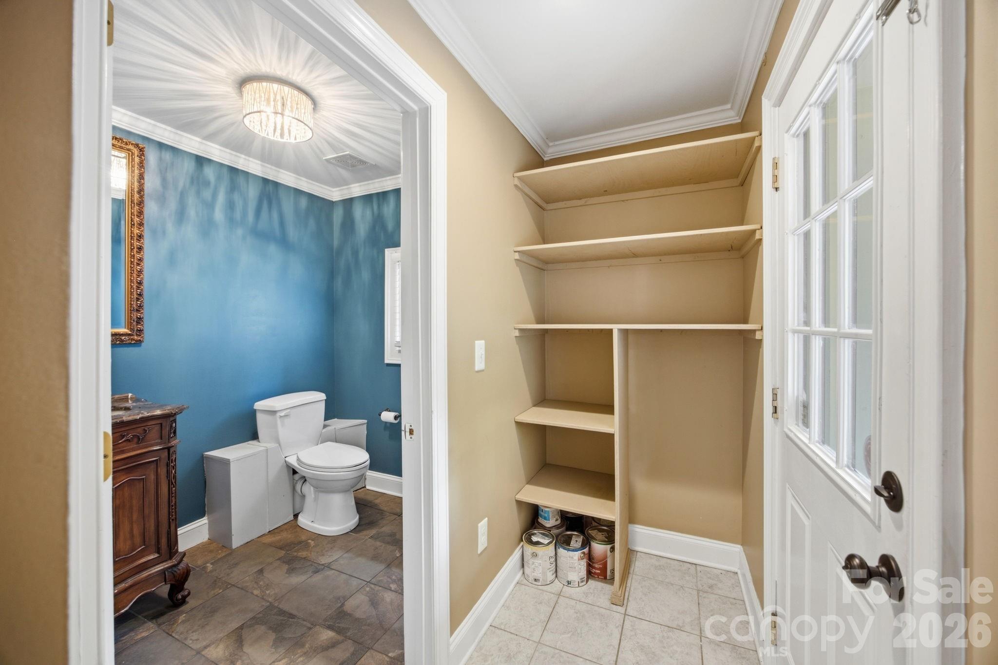 19428 Zion Avenue Property Photo 37