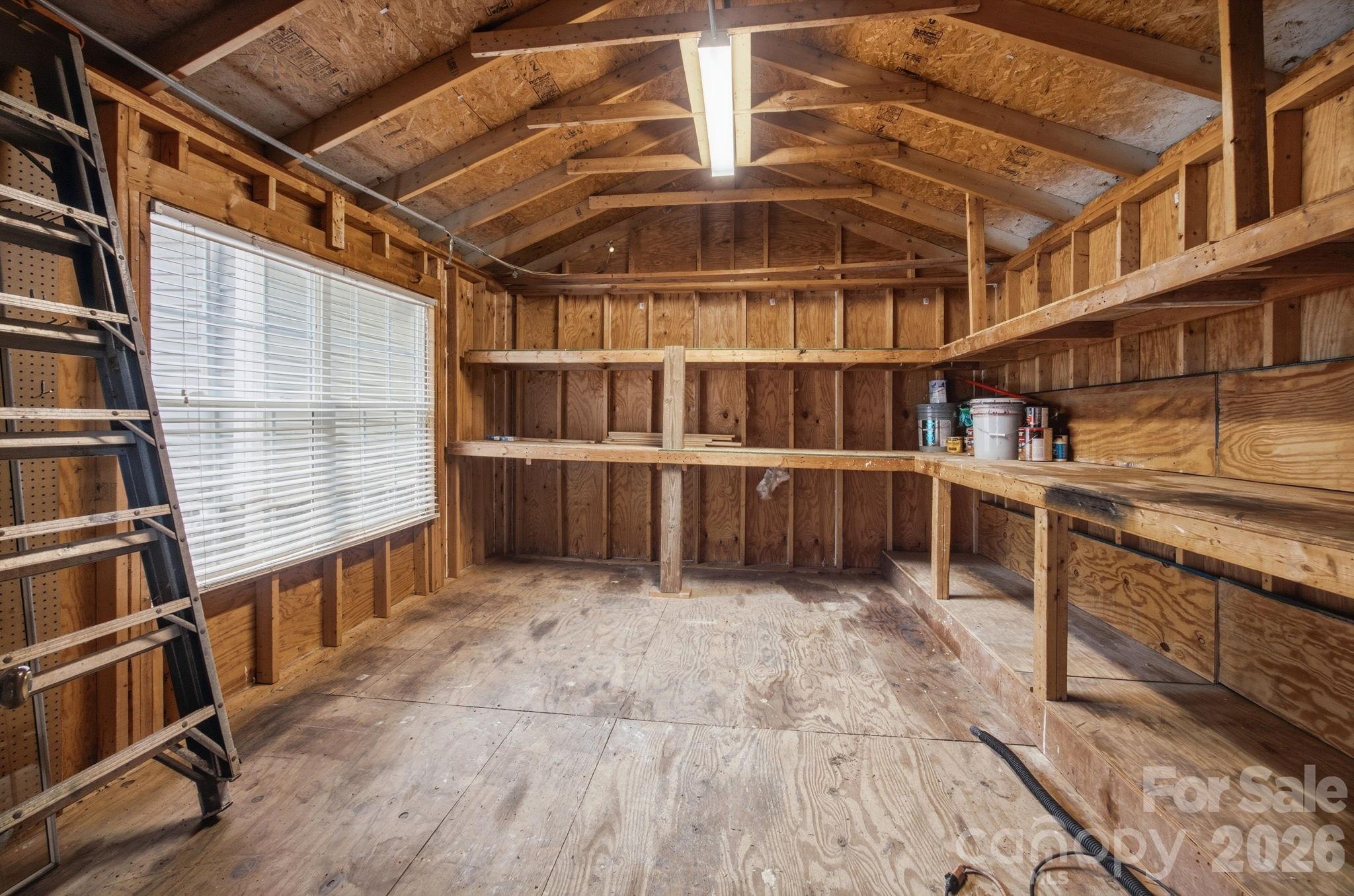 19428 Zion Avenue Property Photo 43