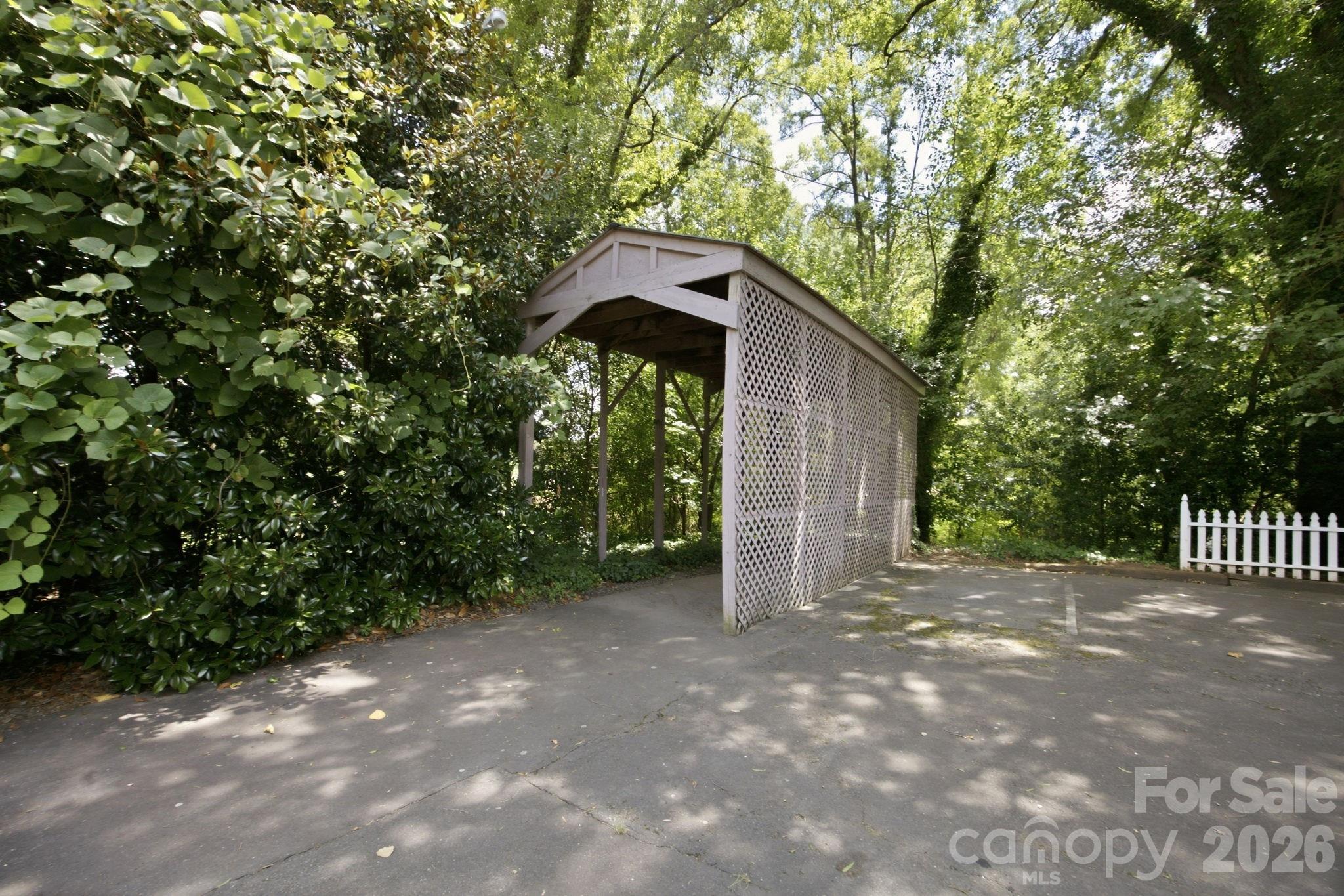 19428 Zion Avenue Property Photo 44