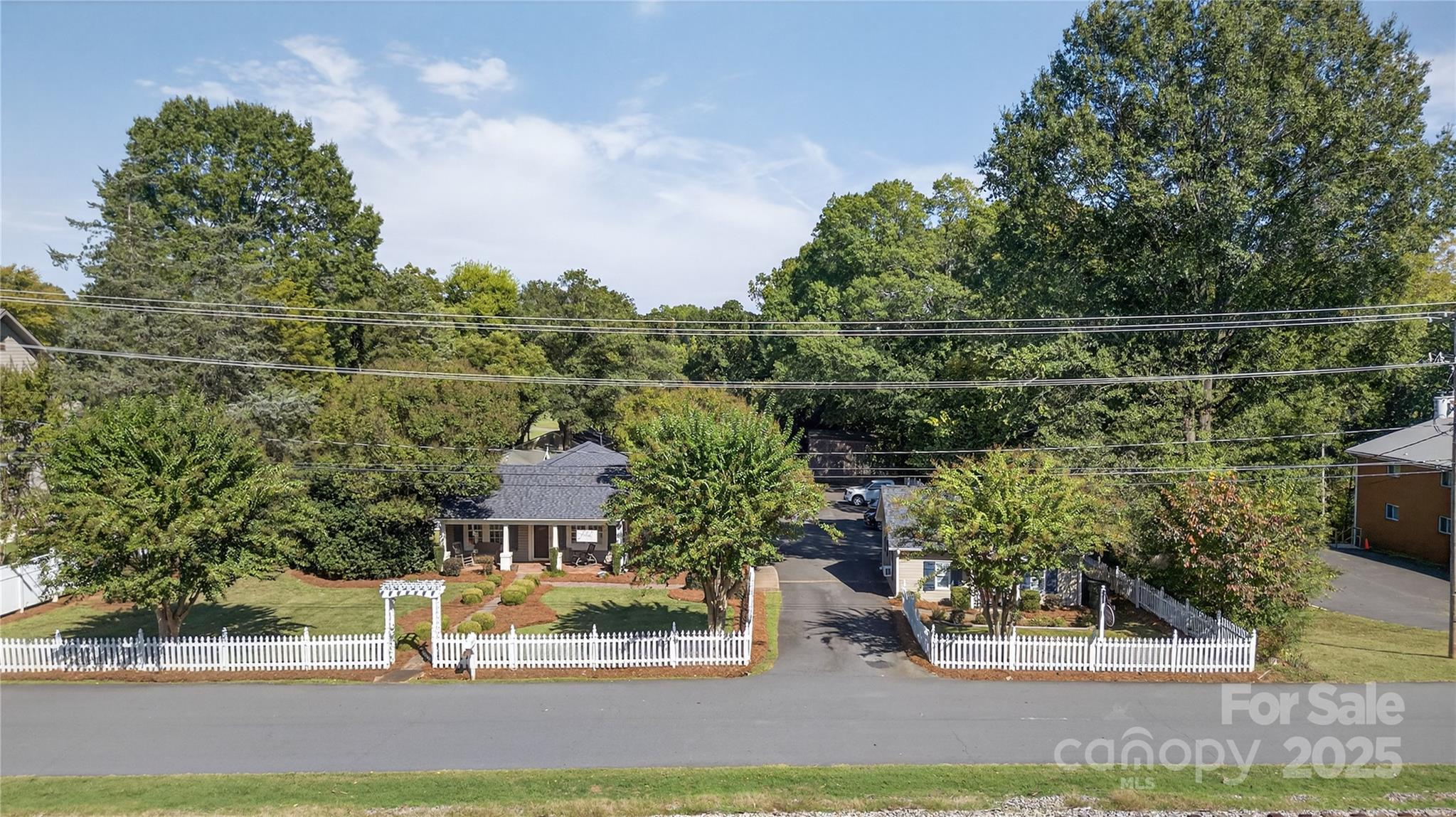 19428 Zion Avenue Property Photo 46