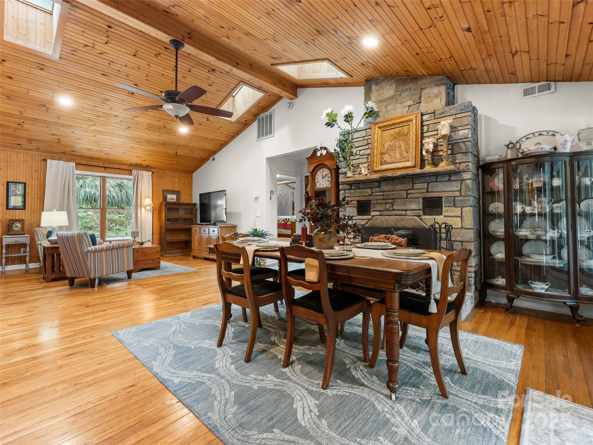 645 W Fork Creek Road Property Photo 13