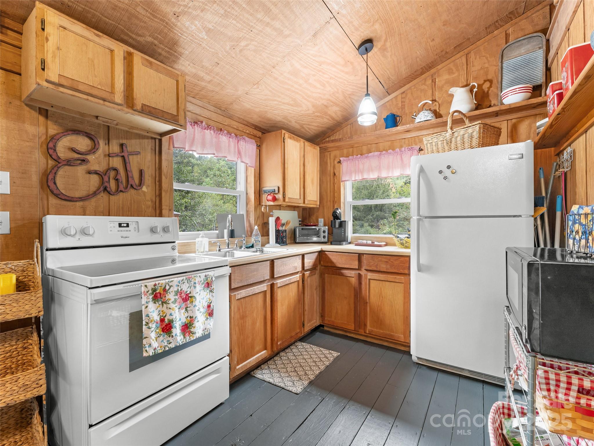 645 W Fork Creek Road Property Photo 27