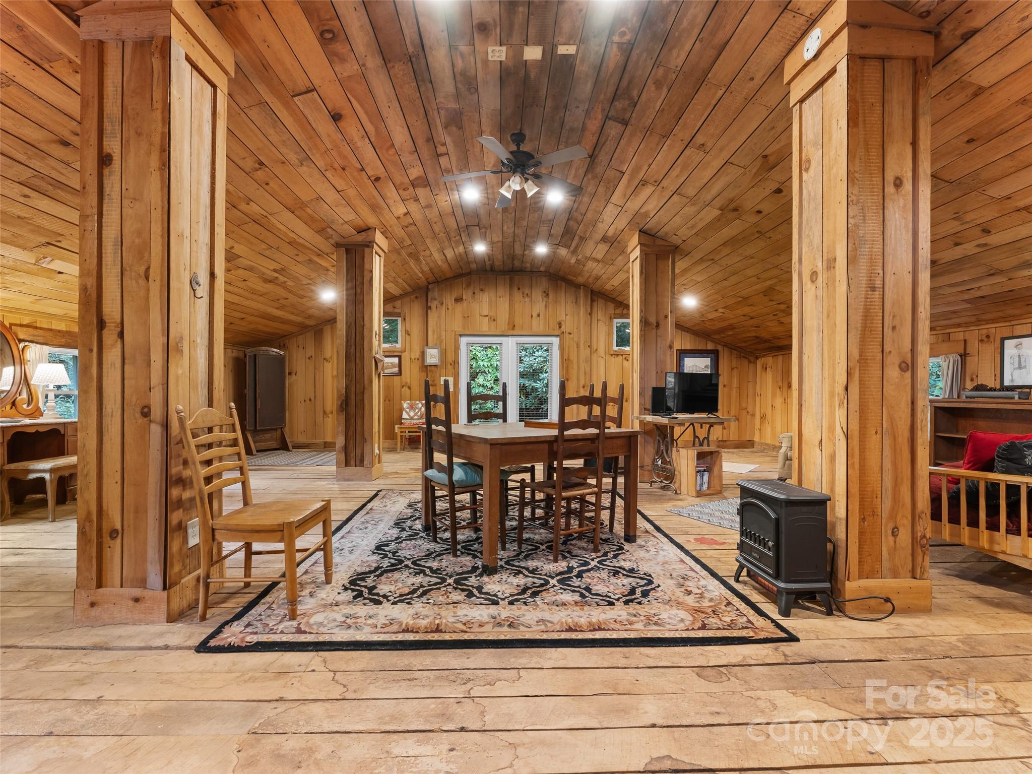 645 W Fork Creek Road Property Photo 33