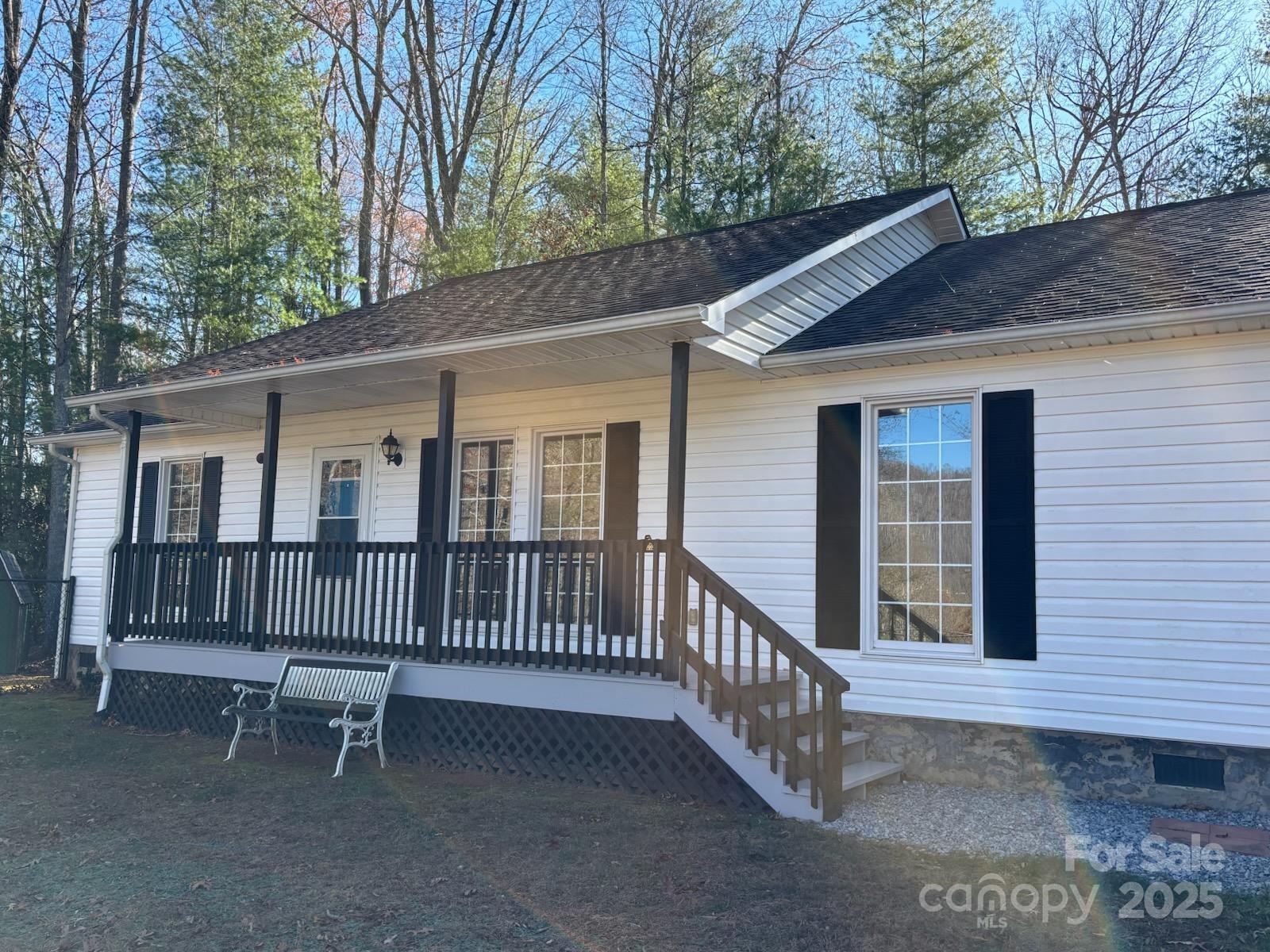493 Spring Hill Road Property Photo 1
