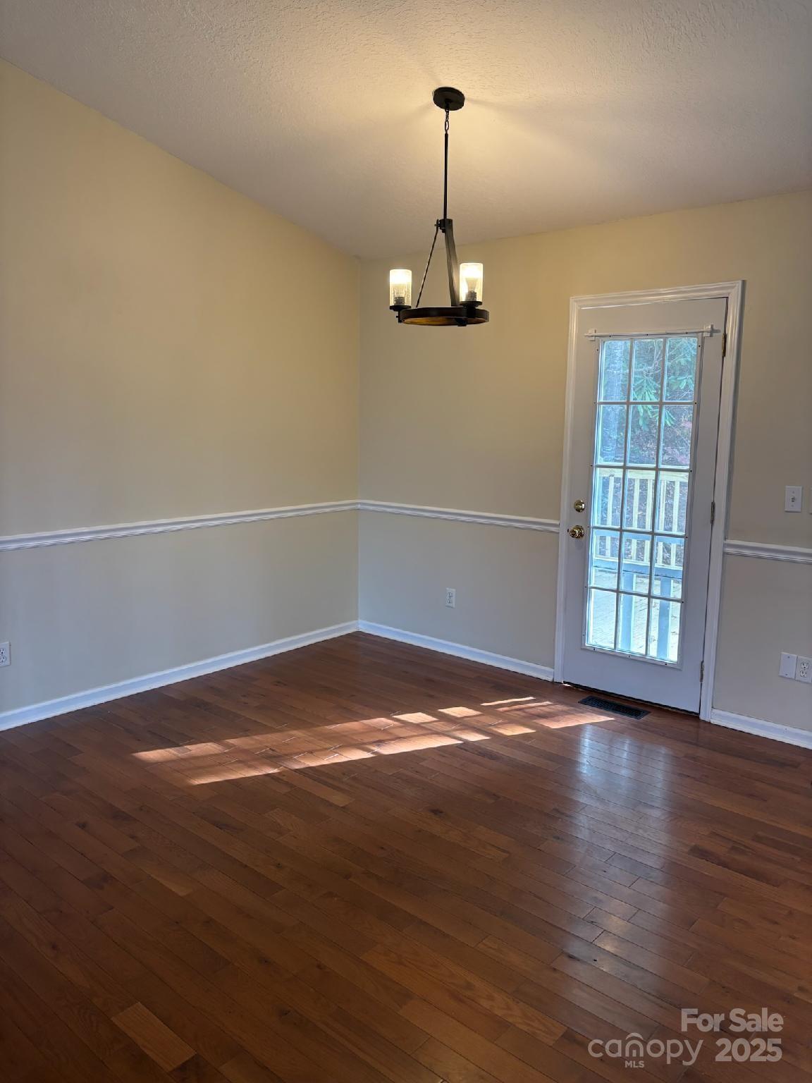 493 Spring Hill Road Property Photo 9