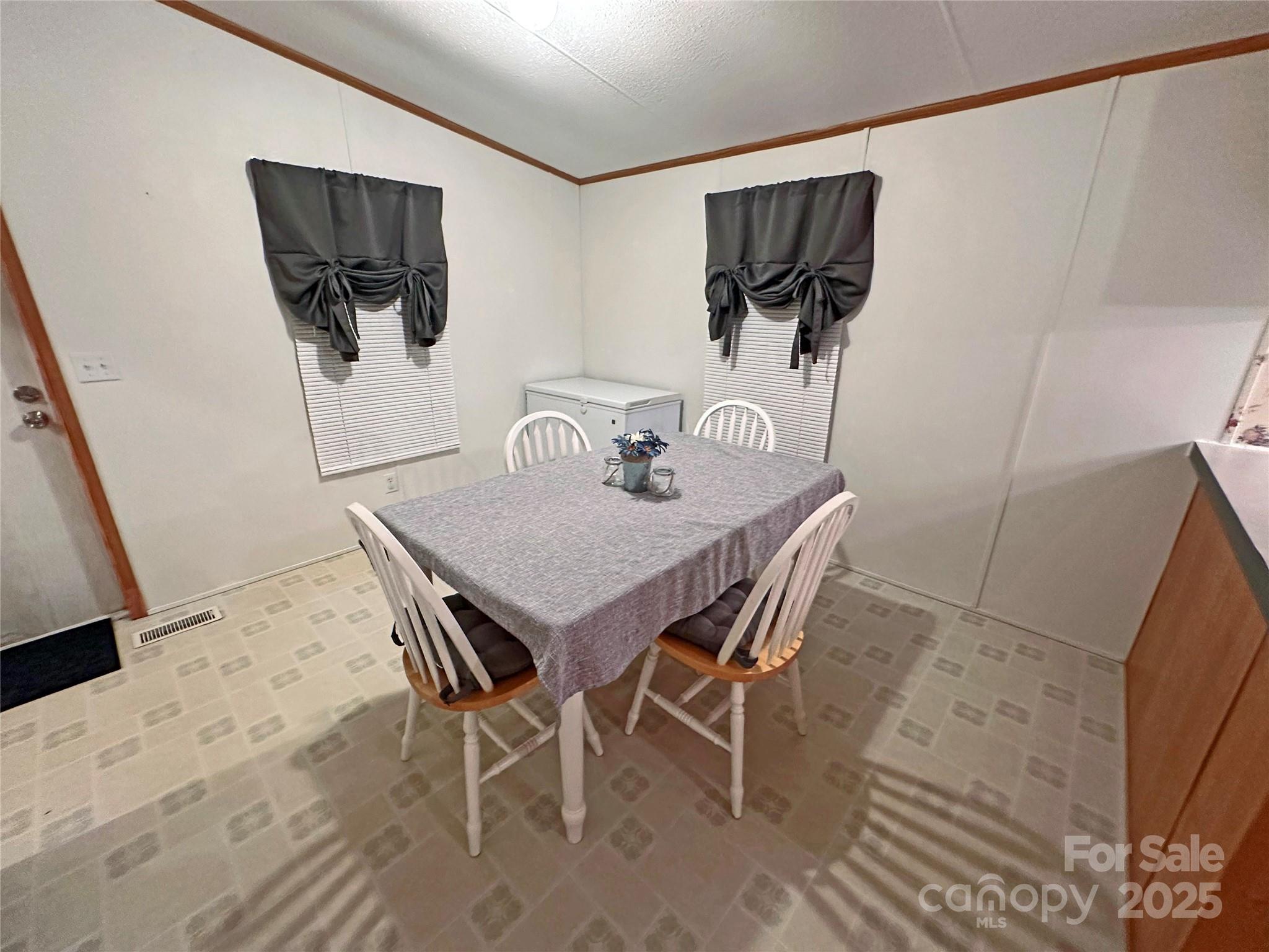 5118 Flay Road Property Photo 2